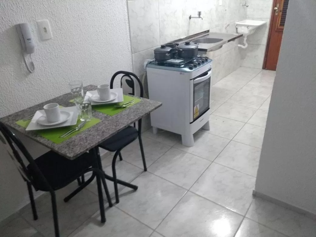 Kitchen/Kitchenette in Fortal Flat