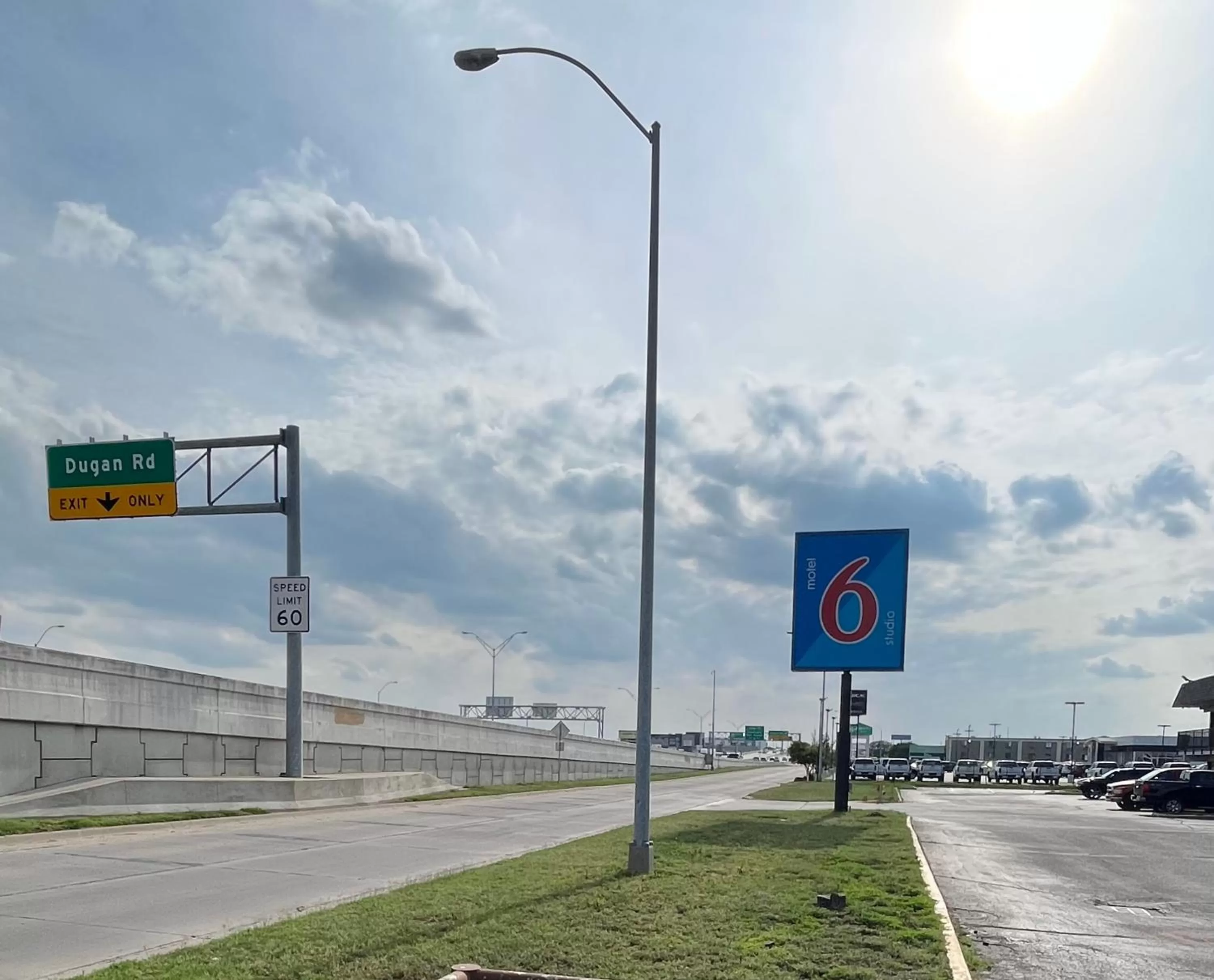 Property building in Motel 6-Wichita, KS - AIRPORT