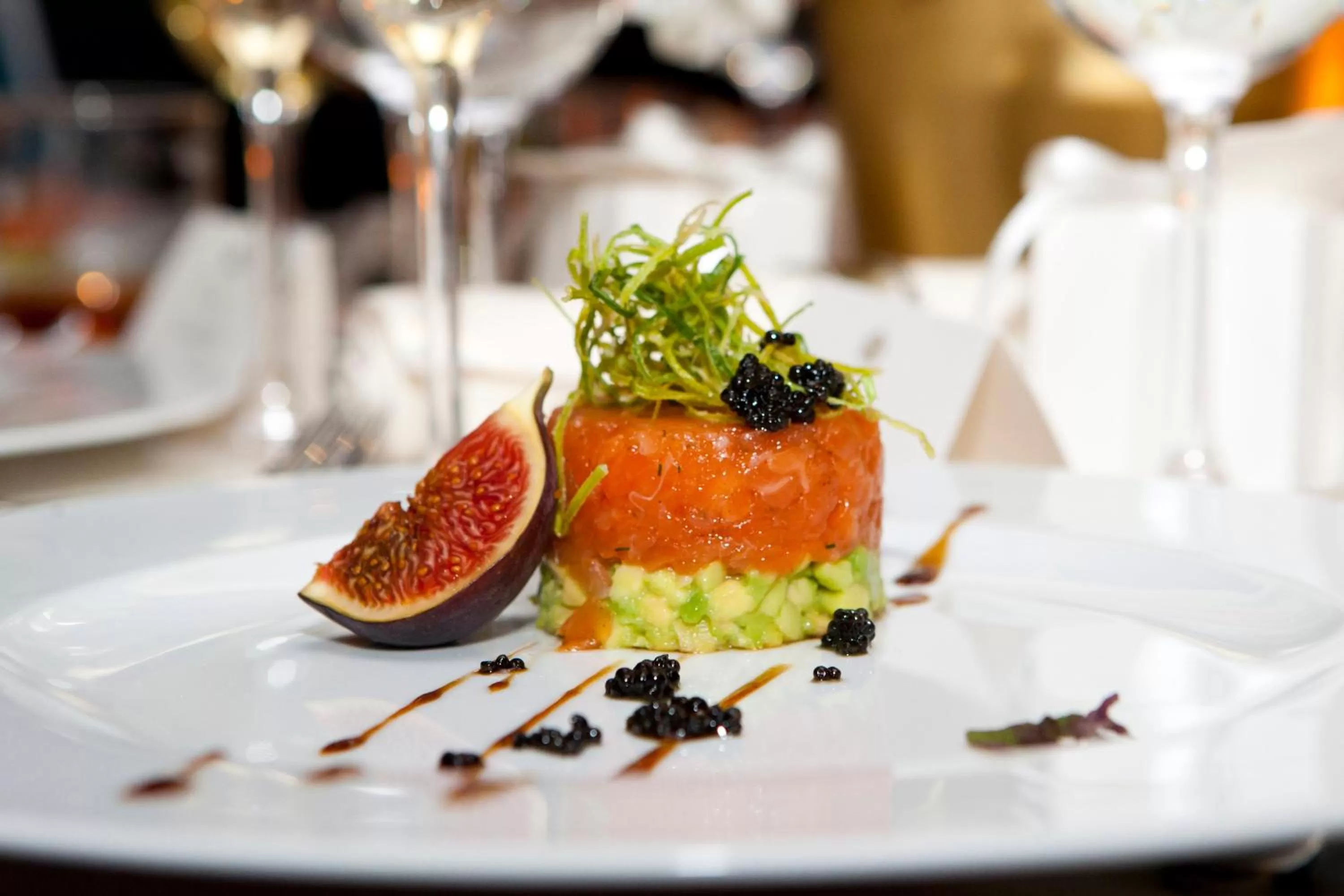 Restaurant/places to eat in VILNIUS PARK PLAZA HOTEL, Restaurant & Terrace, Panorama Bar, Conference & Banquet Center