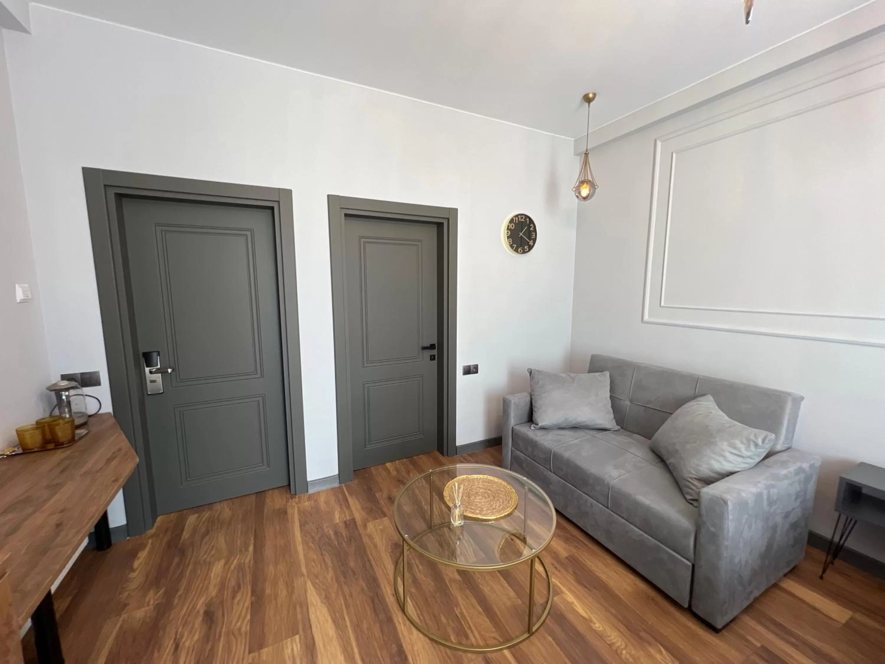 Seating area in Trinity Hotel