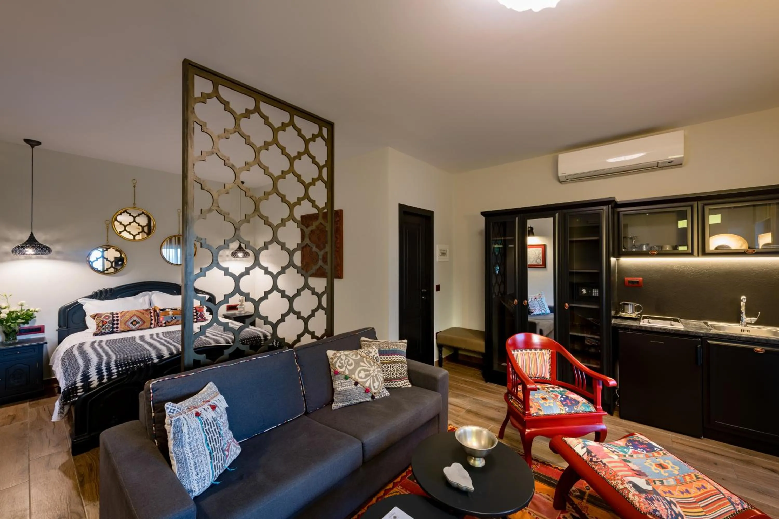 Living room, Bed in Anthemion Suites and Villas