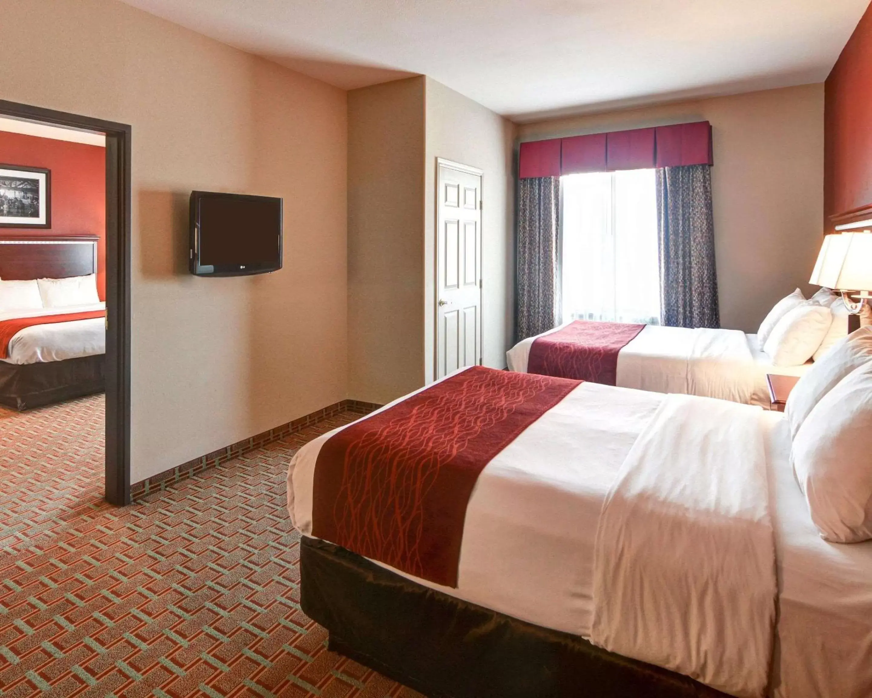 Two-Bedroom Suite in Comfort Suites Lake Worth Two-Bedroom Suite in Comfort Suites Lake Worth