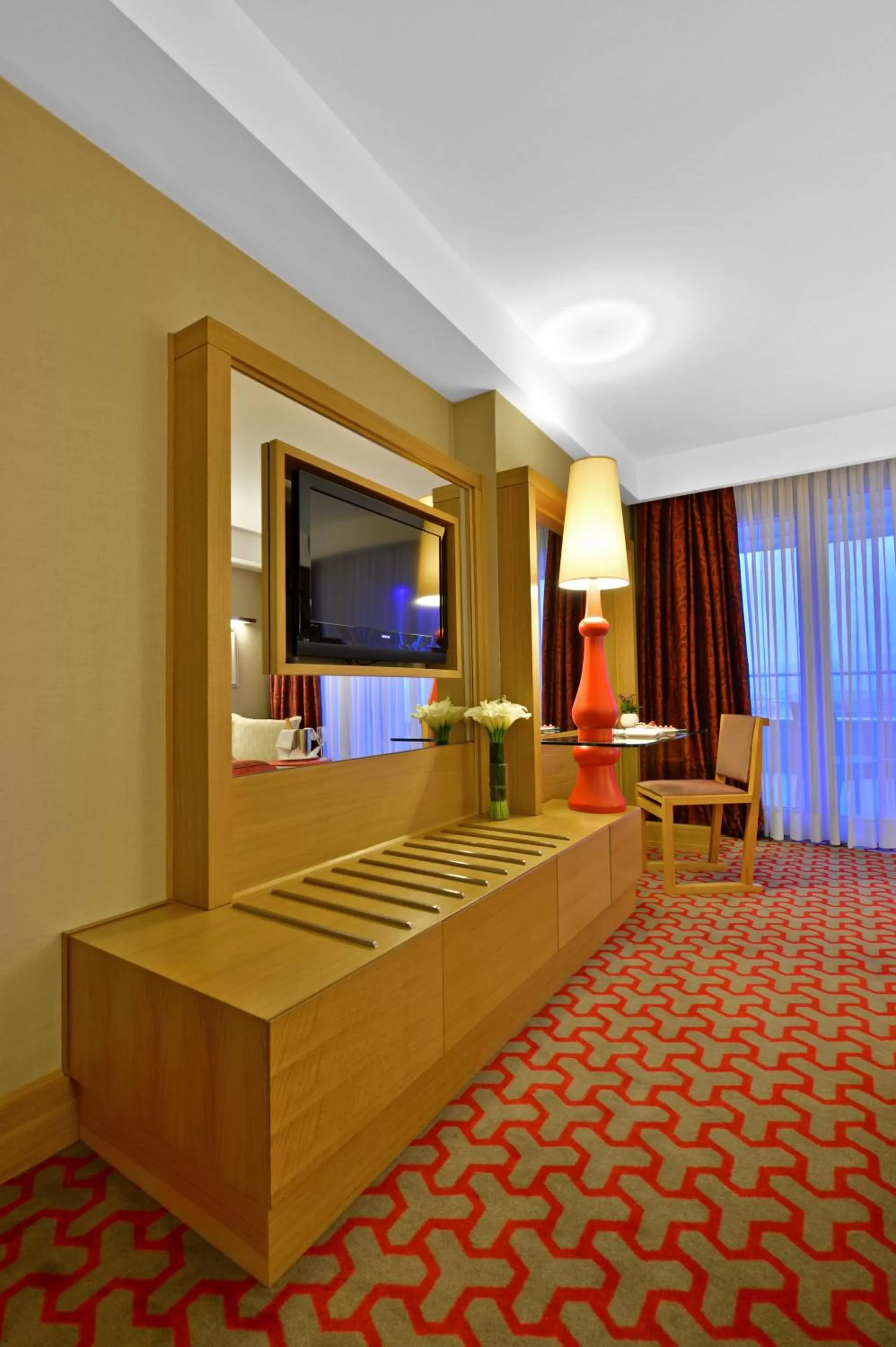 Photo of the whole room in Divan Bursa