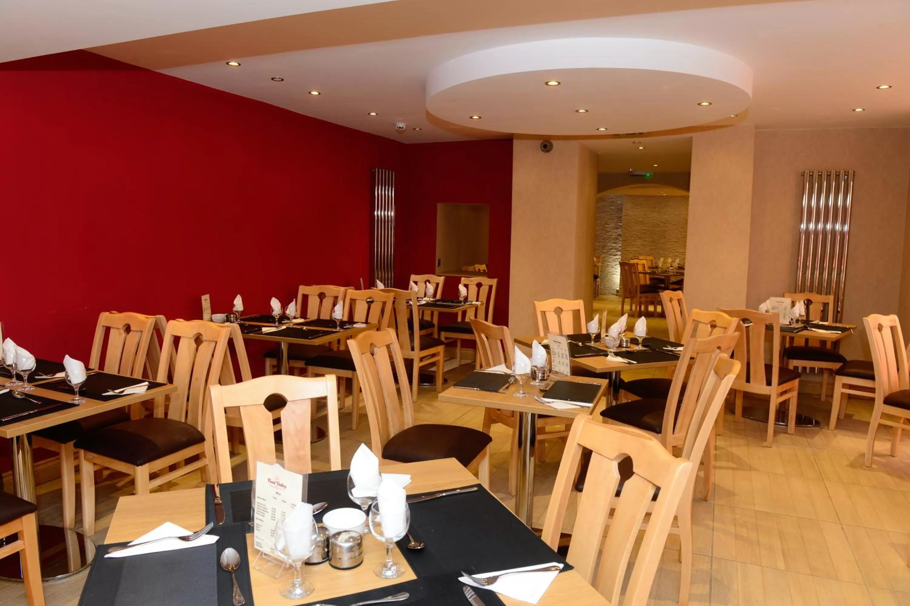 Restaurant/places to eat in Four Saints Brig Y Don Hotel