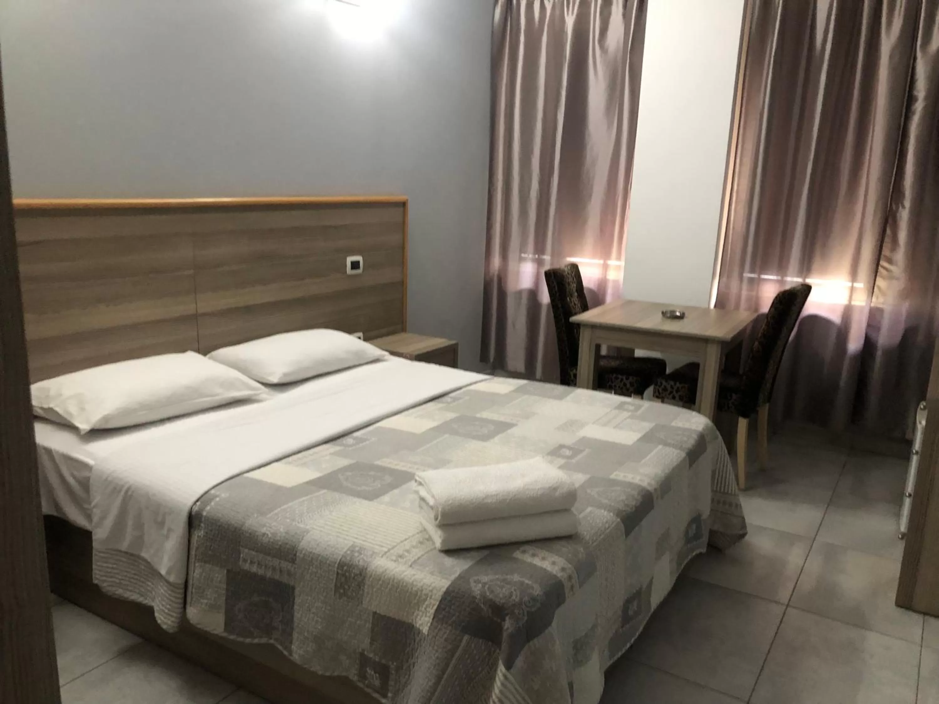 Bed in Hotel Pernoca