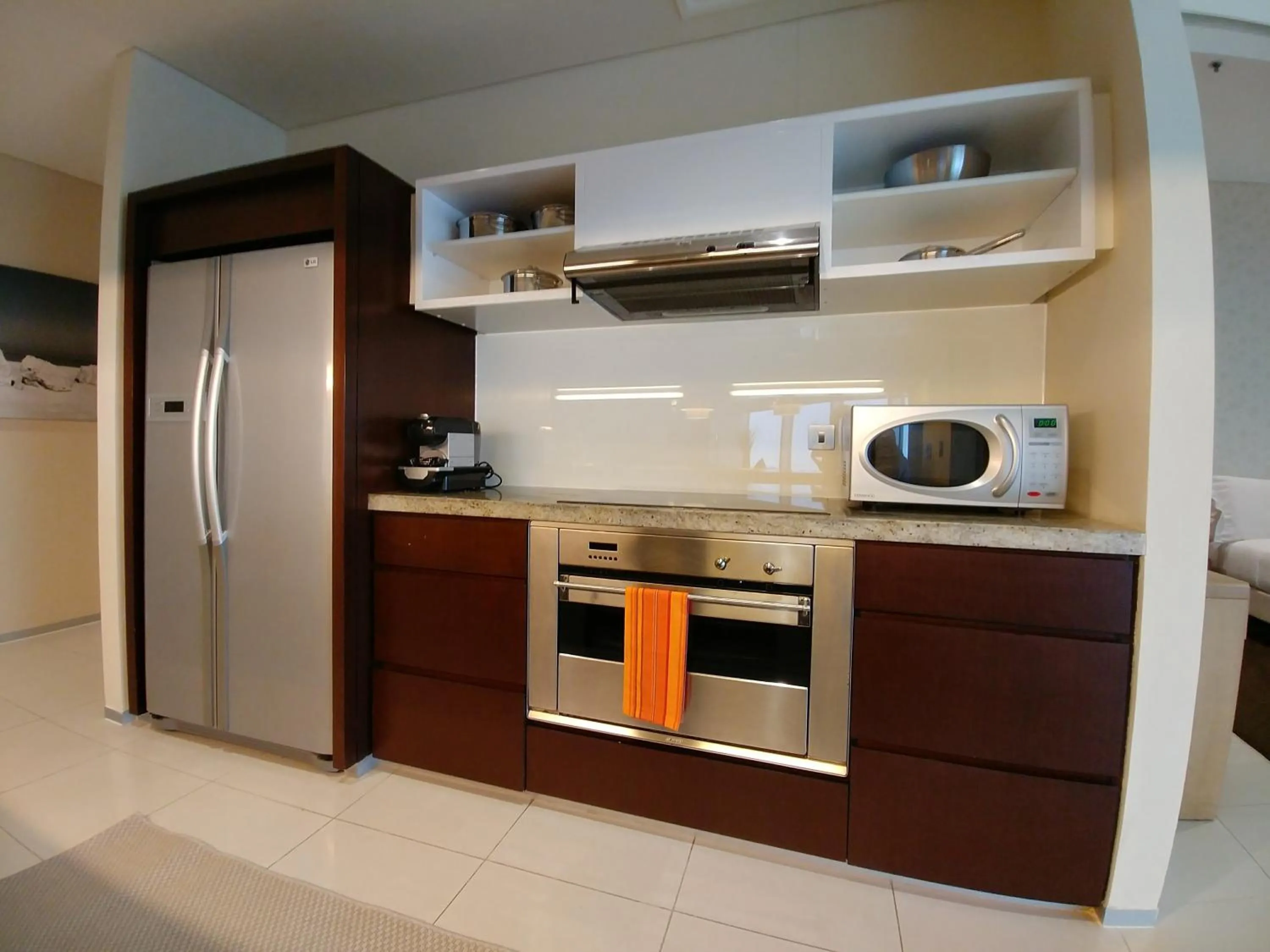 Kitchen or kitchenette in Ascott Park Place Dubai