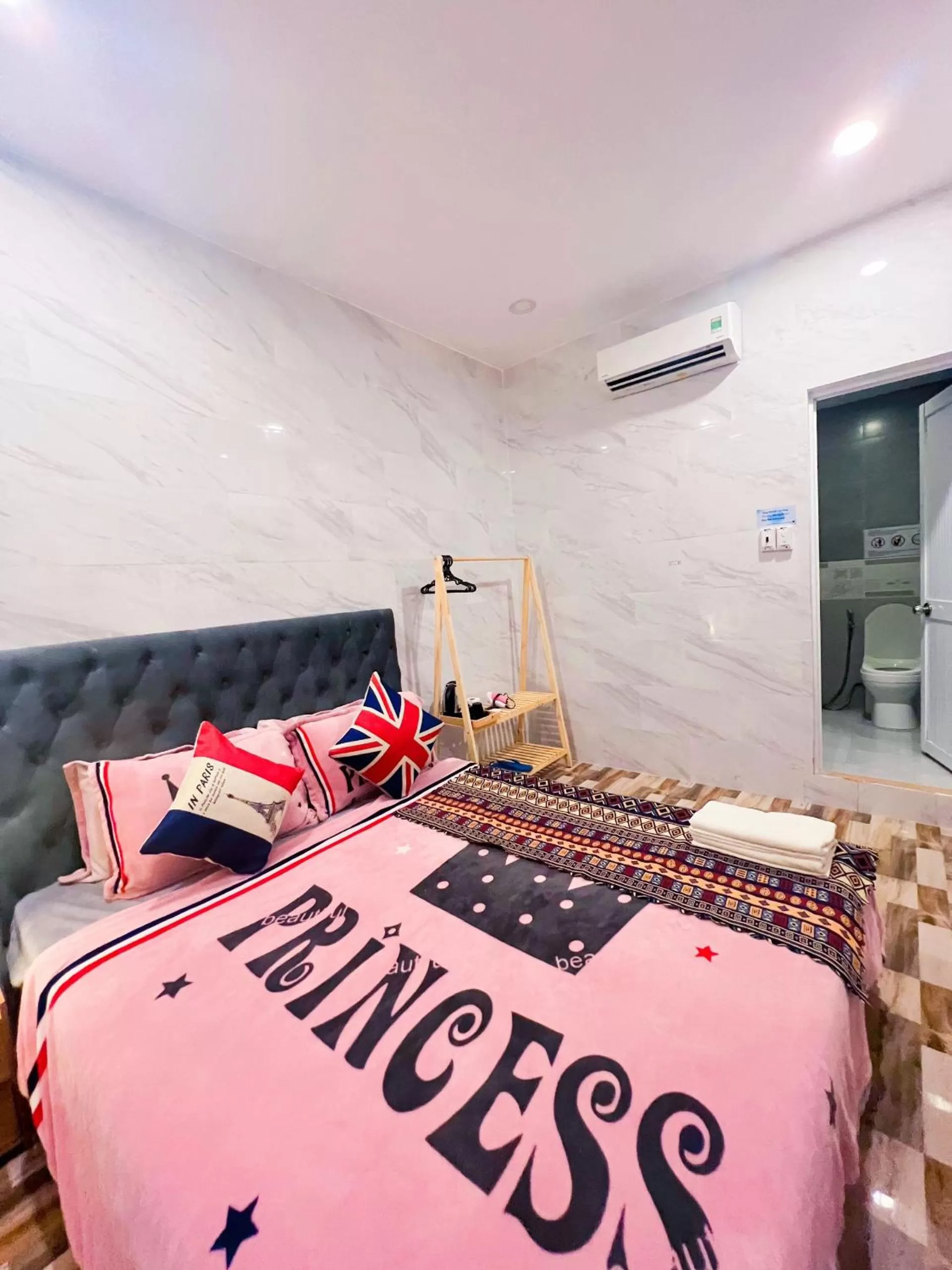 MIS HOSTEL Cần Thơ