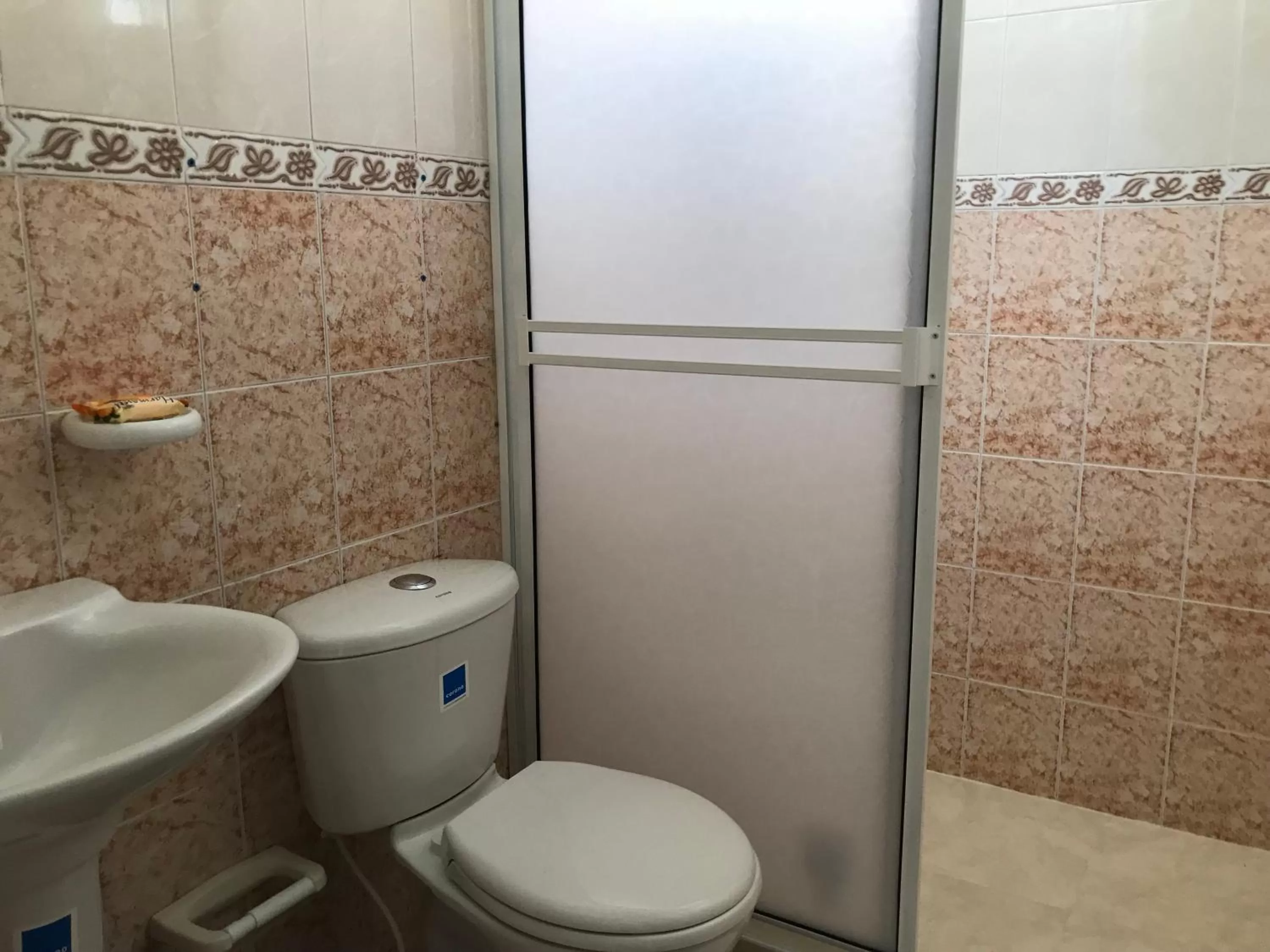 Bathroom in Caribbean Island Hotel Piso 2