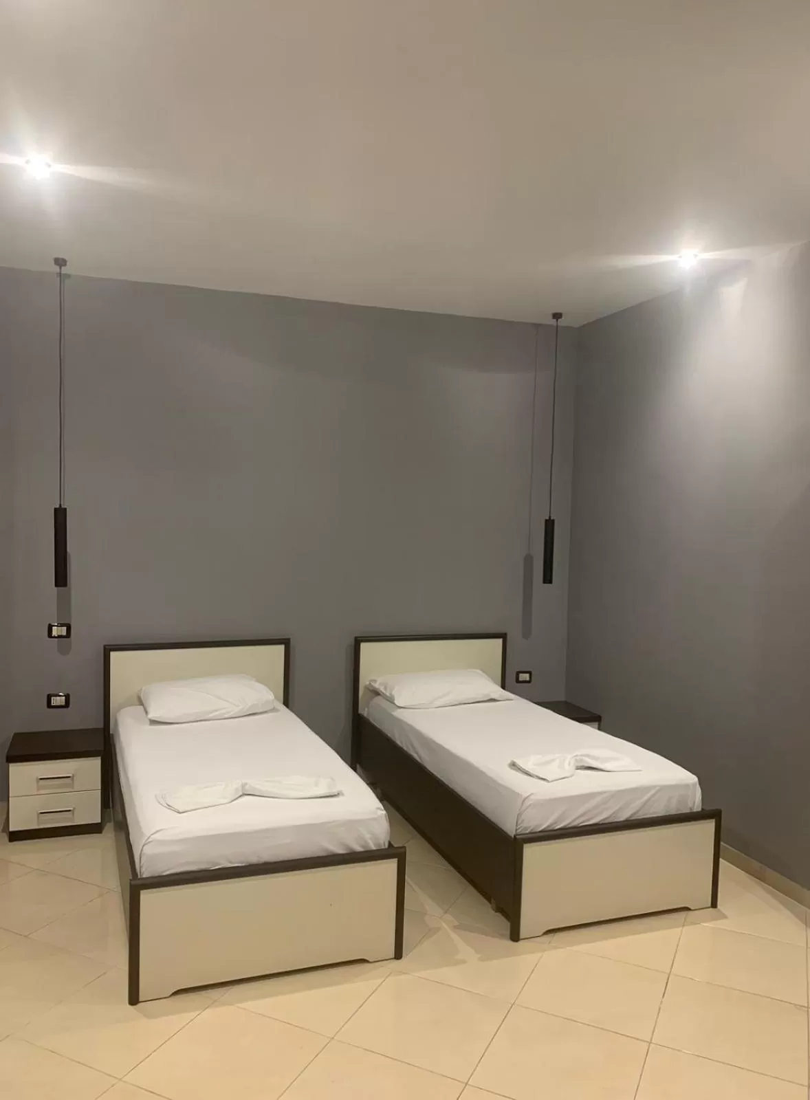 Bedroom, Bed in Hotel Kaloshi