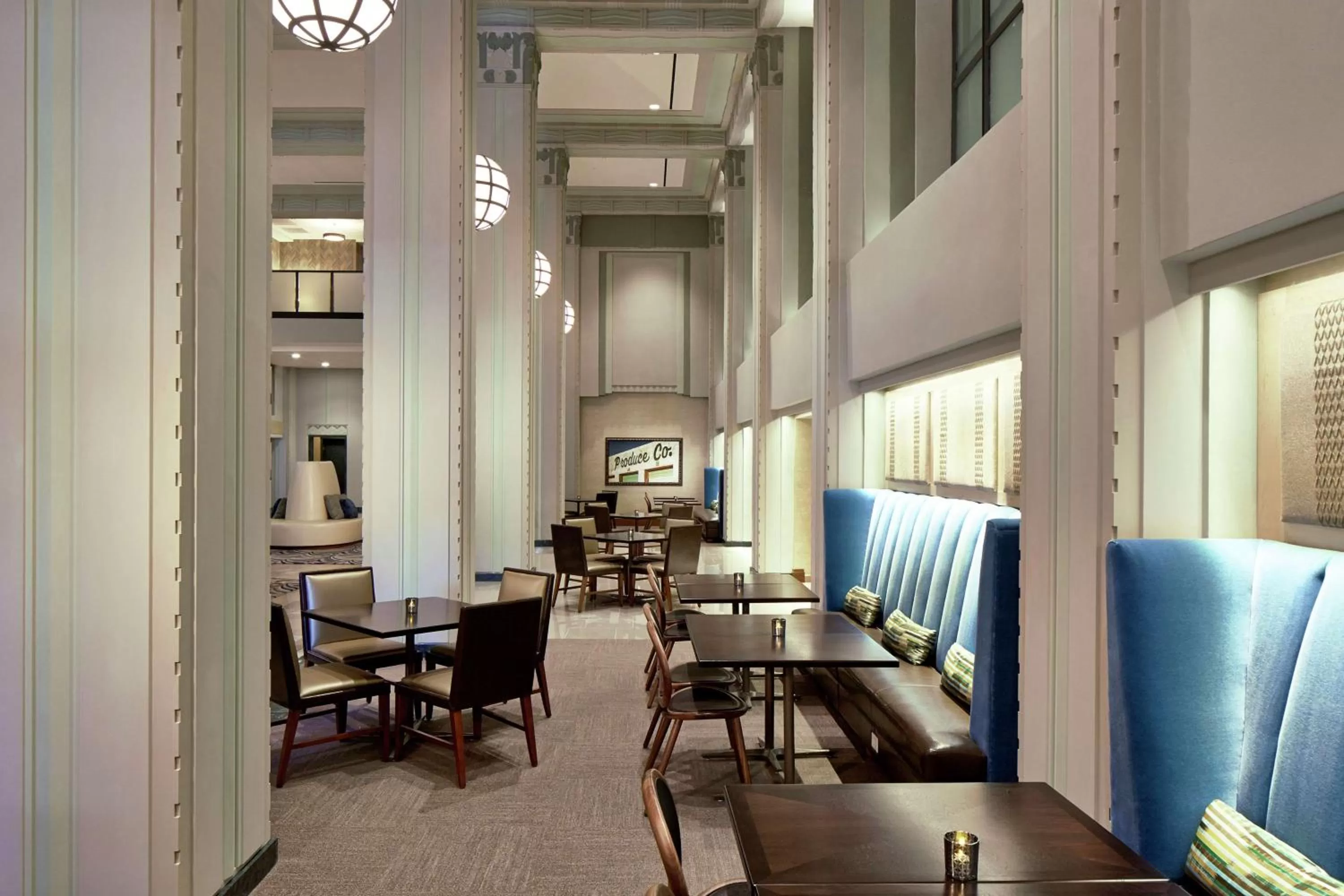 Restaurant/places to eat in Hilton Garden Inn Phoenix Downtown