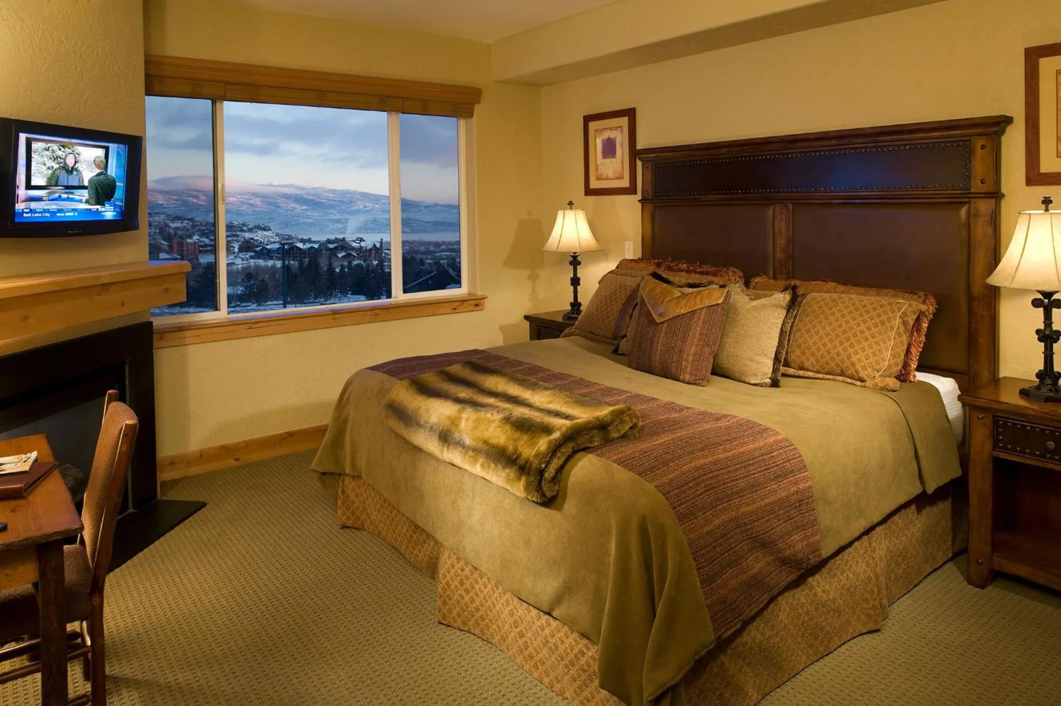 Photo of the whole room, Bed in Silverado Lodge, Park City - Canyons Village by Vail Resorts