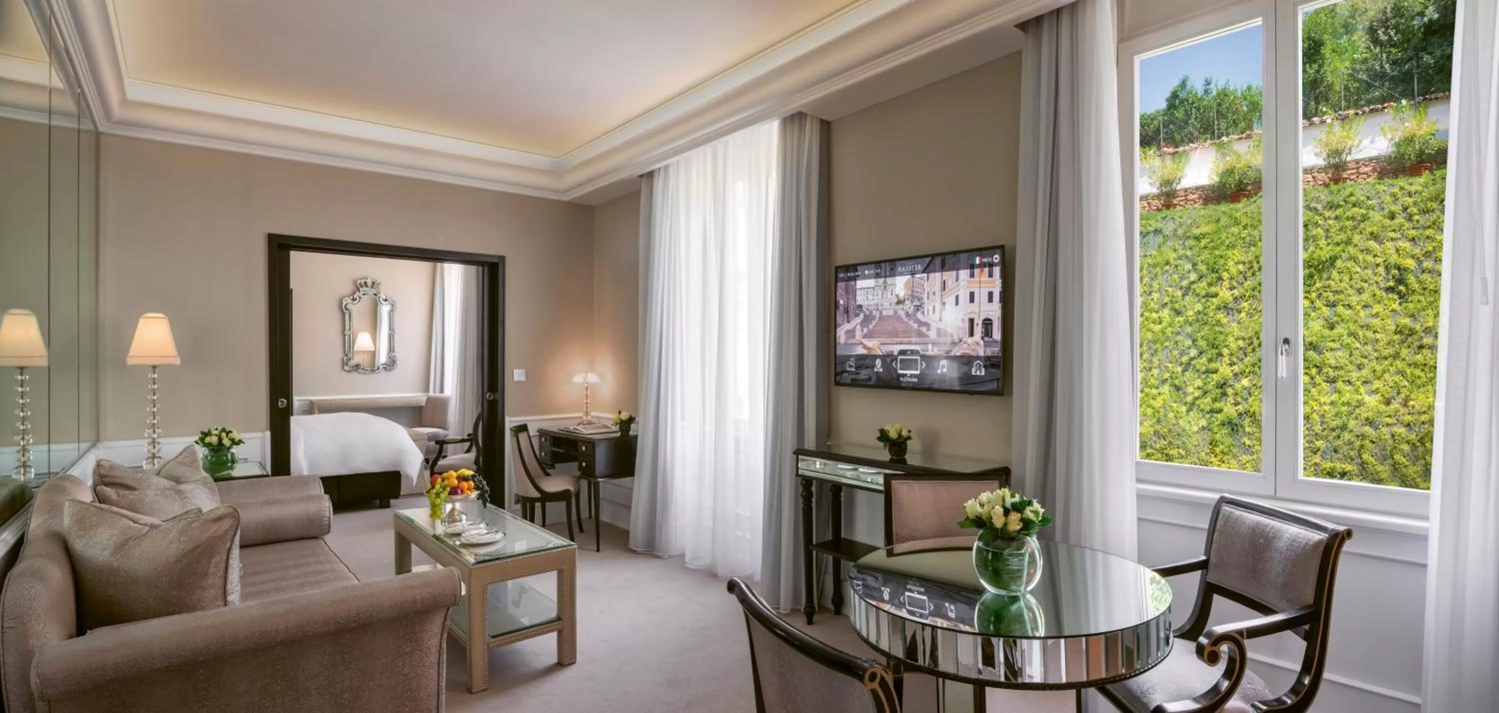 TV and multimedia in Hassler Roma