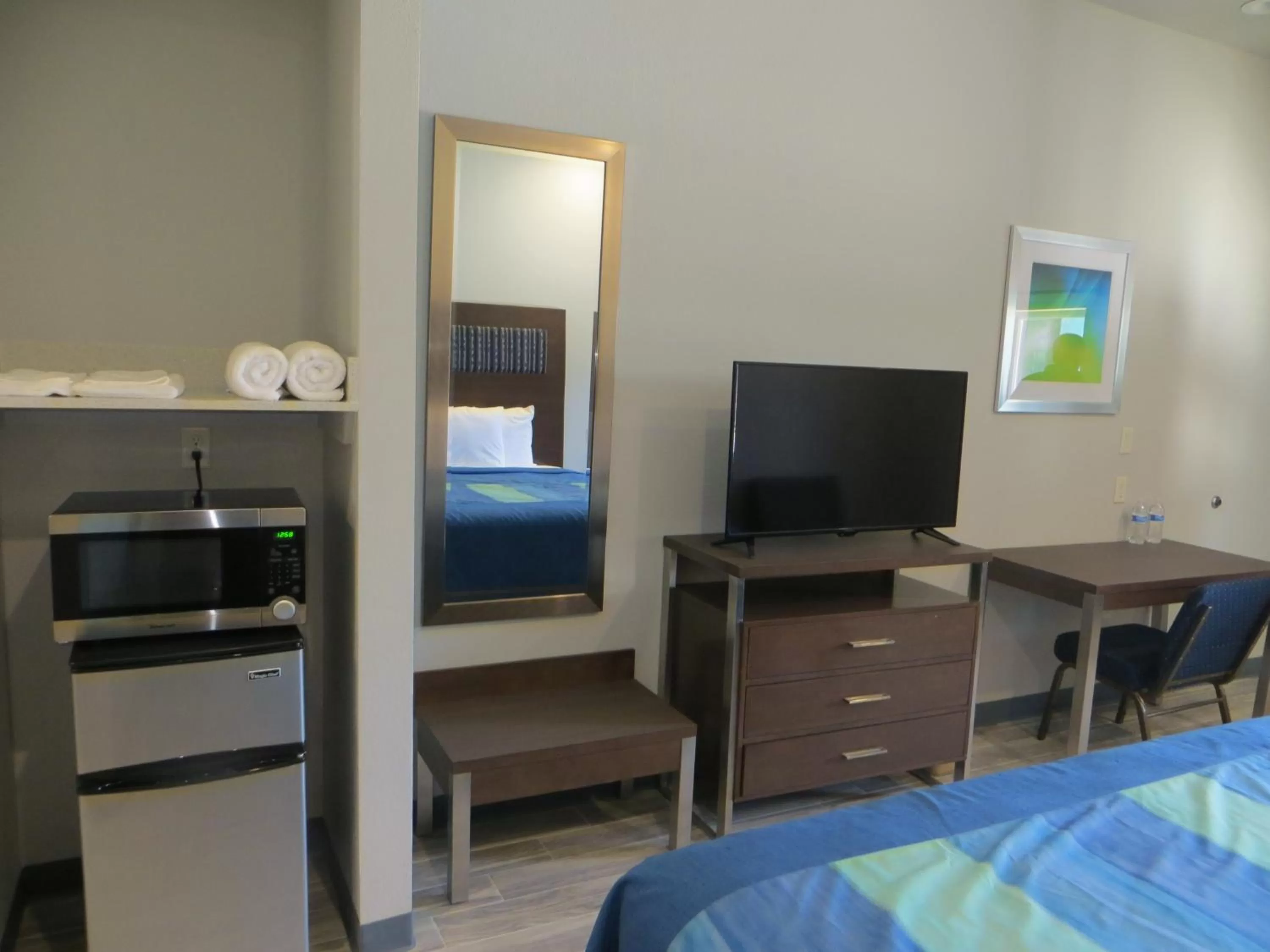 Bed in Hotel Blue - Woodlands