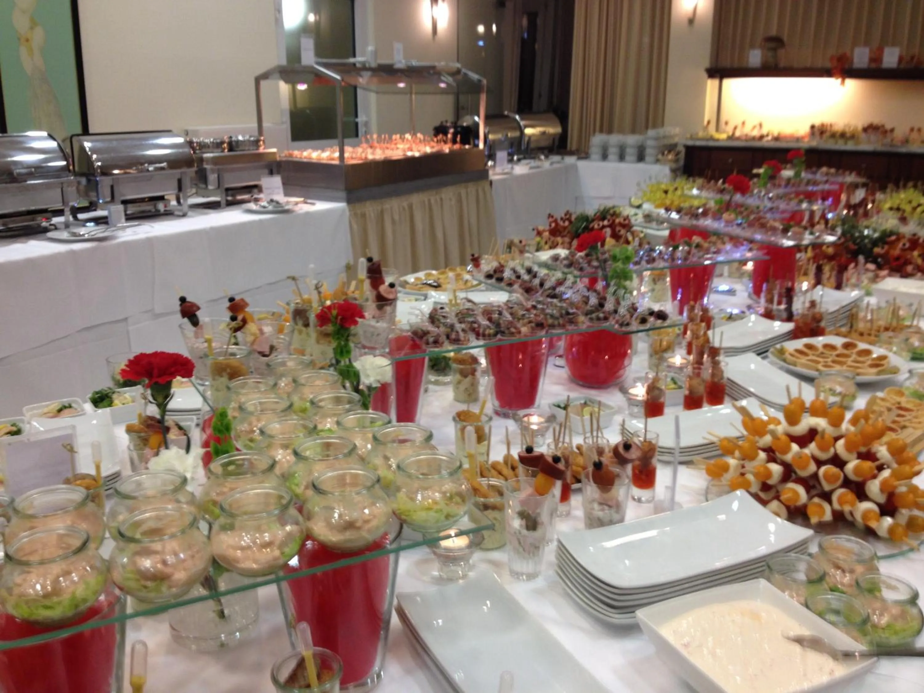 Restaurant/places to eat in Victoria Hotel