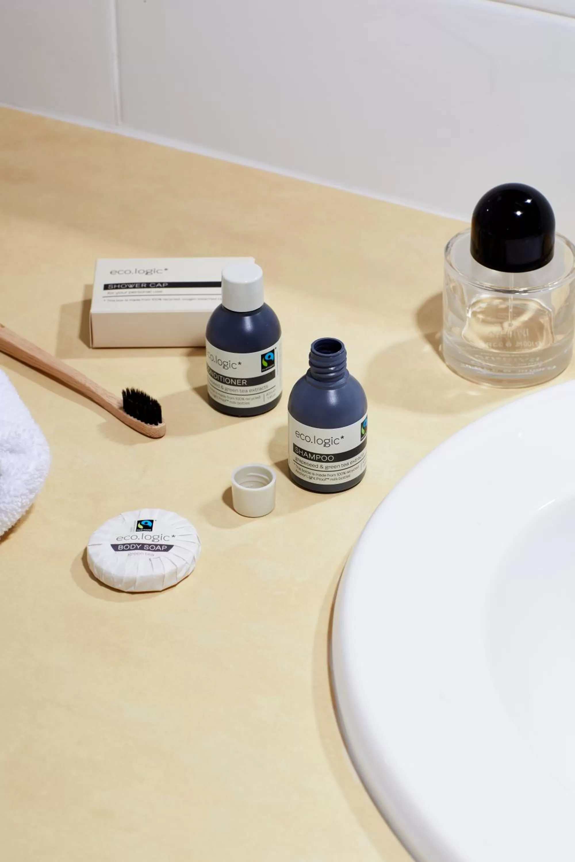 Bathroom in The Sails Motel Brunswick Heads