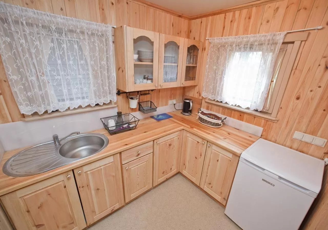 Kitchen/Kitchenette in Ziołowa Dolina