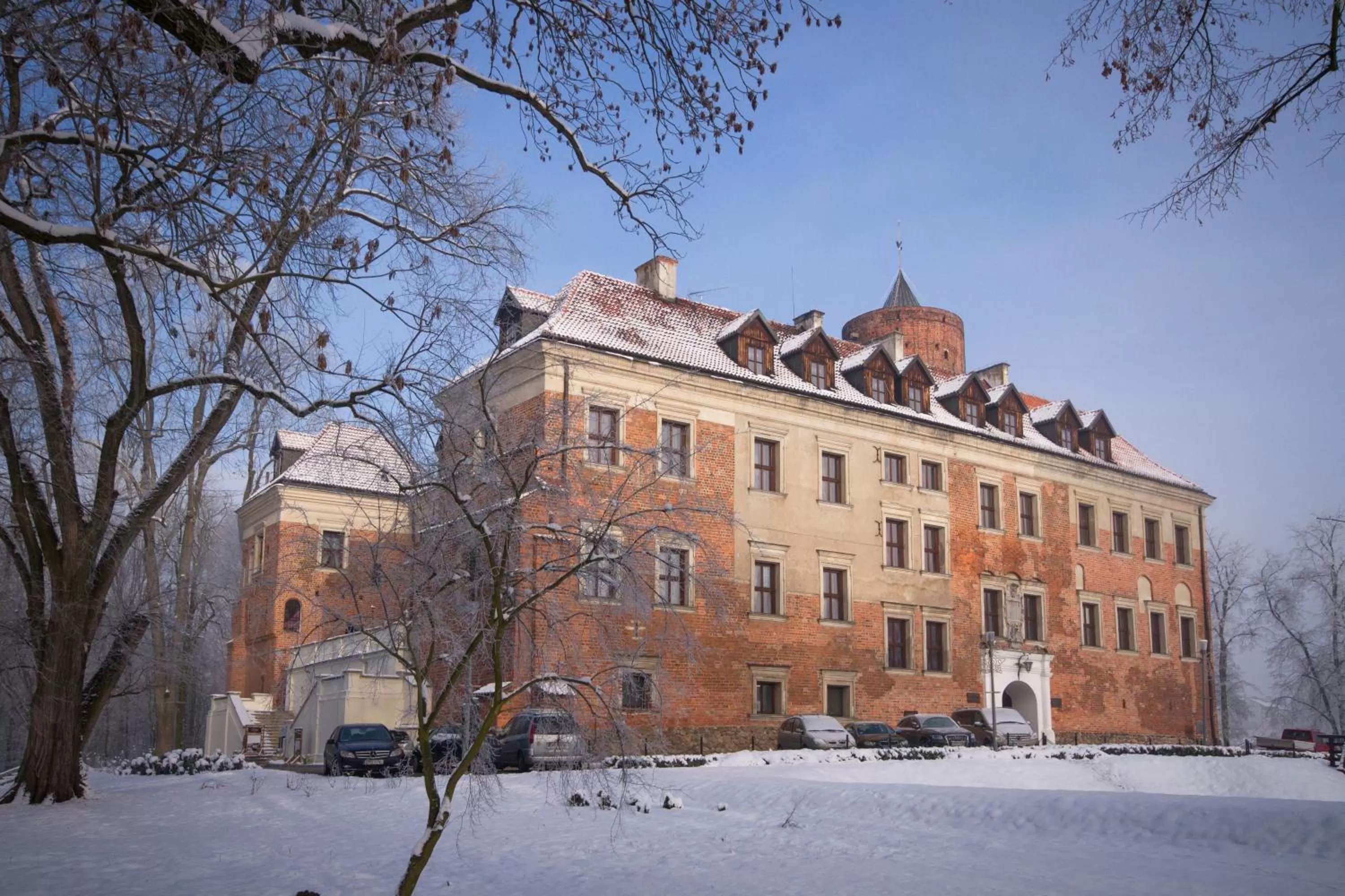 Property building, Winter in Zamek Uniejów
