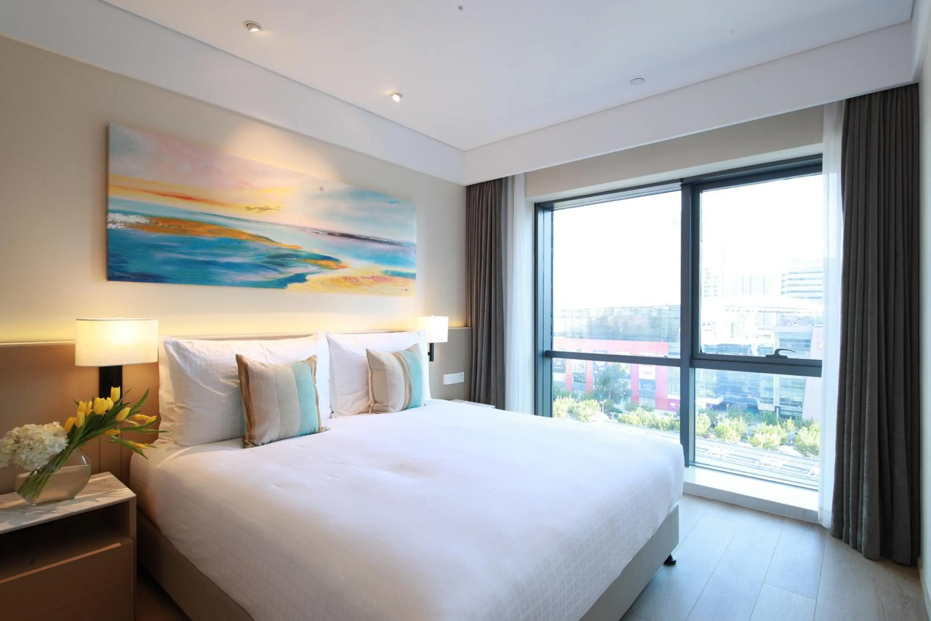 Photo of the whole room, Bed in Sincere Residence Changfeng - Changfeng Ecological Business District - Near Exit 3 of Changfeng Park Station on Subway Line 15