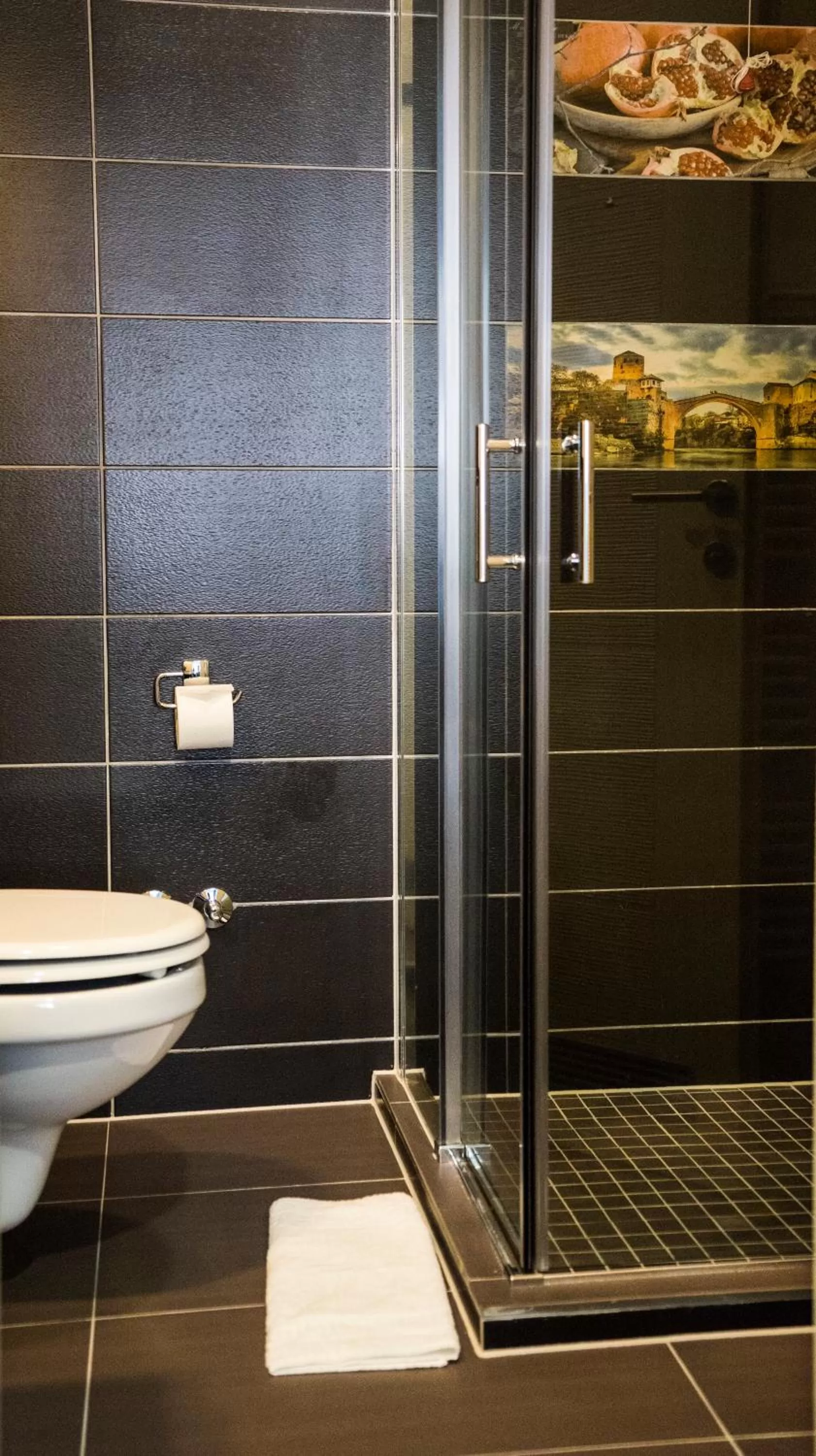 Toilet, Bathroom in Hotel Kapetanovina