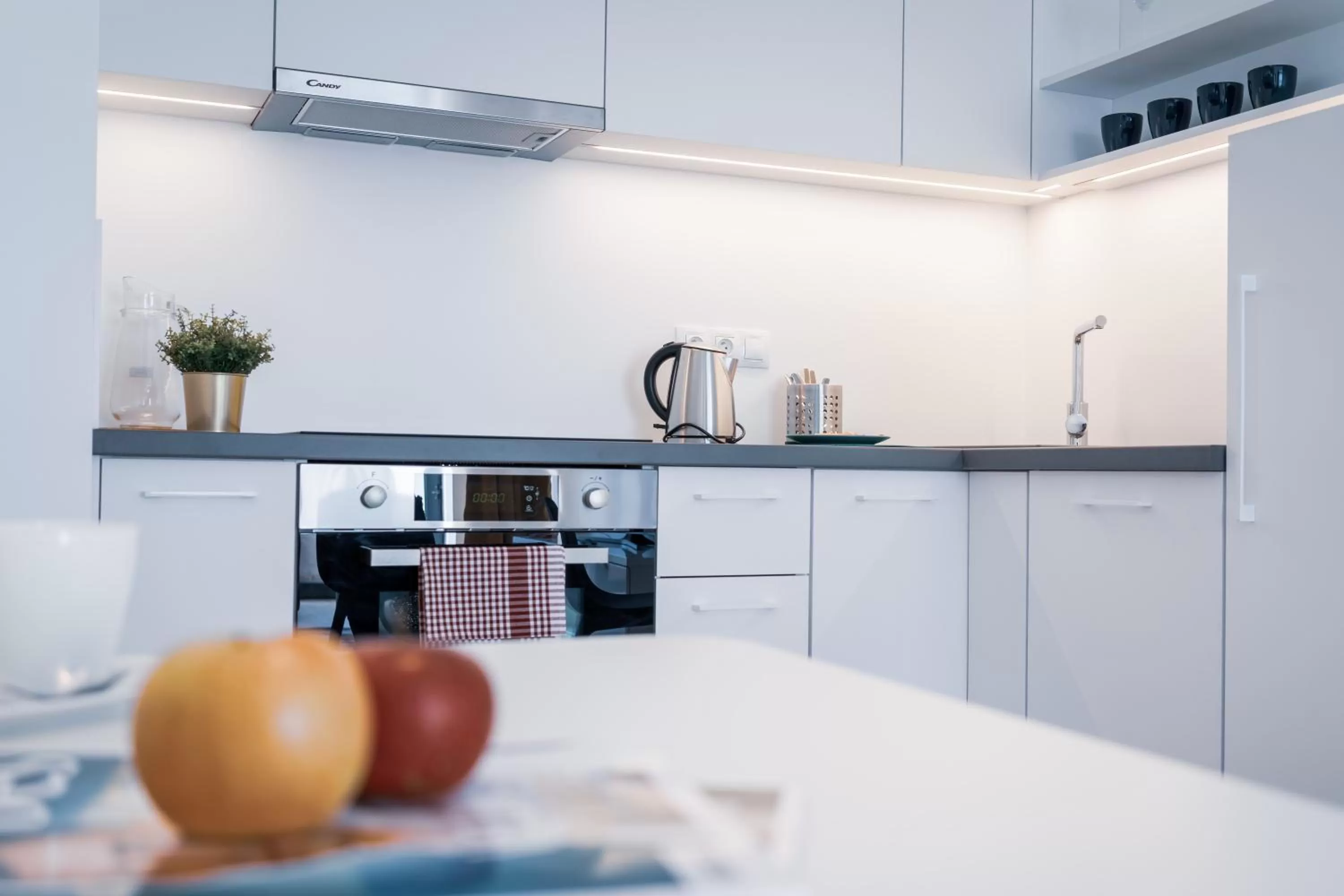 Kitchen or kitchenette in Smart & Green Living by Ambiente