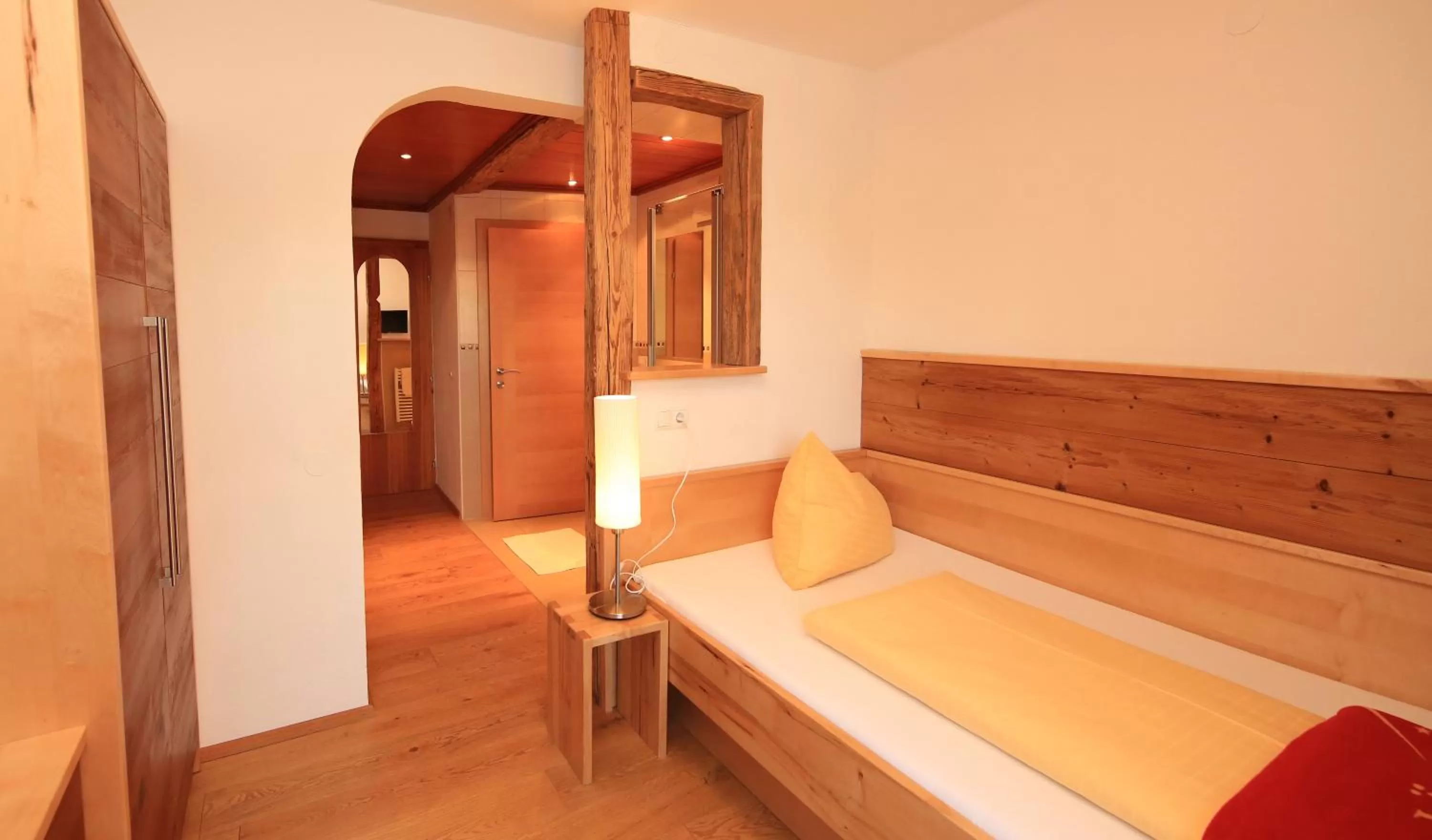 Bed in Naturhotel Lärchenhof