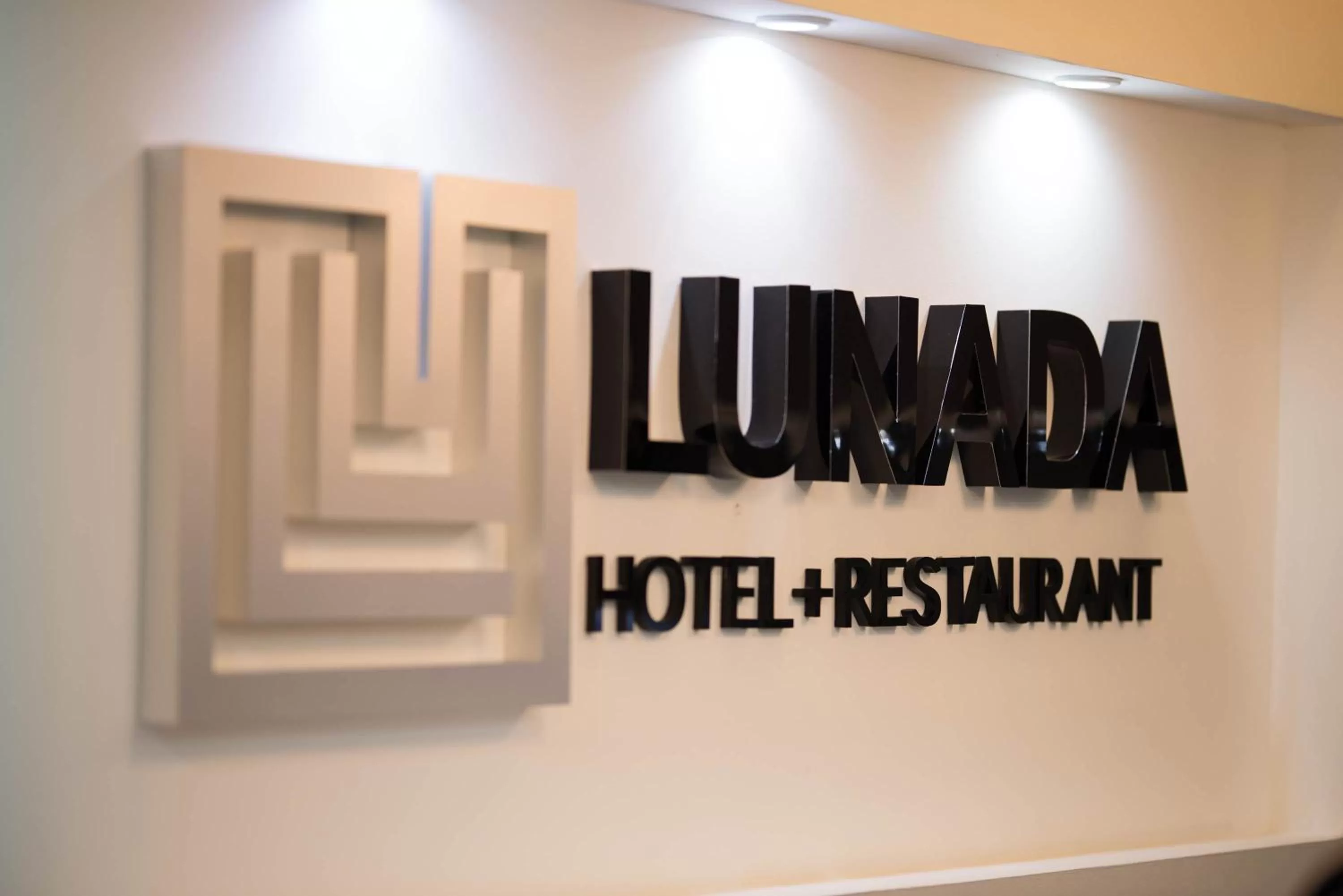 Hotel Lunada