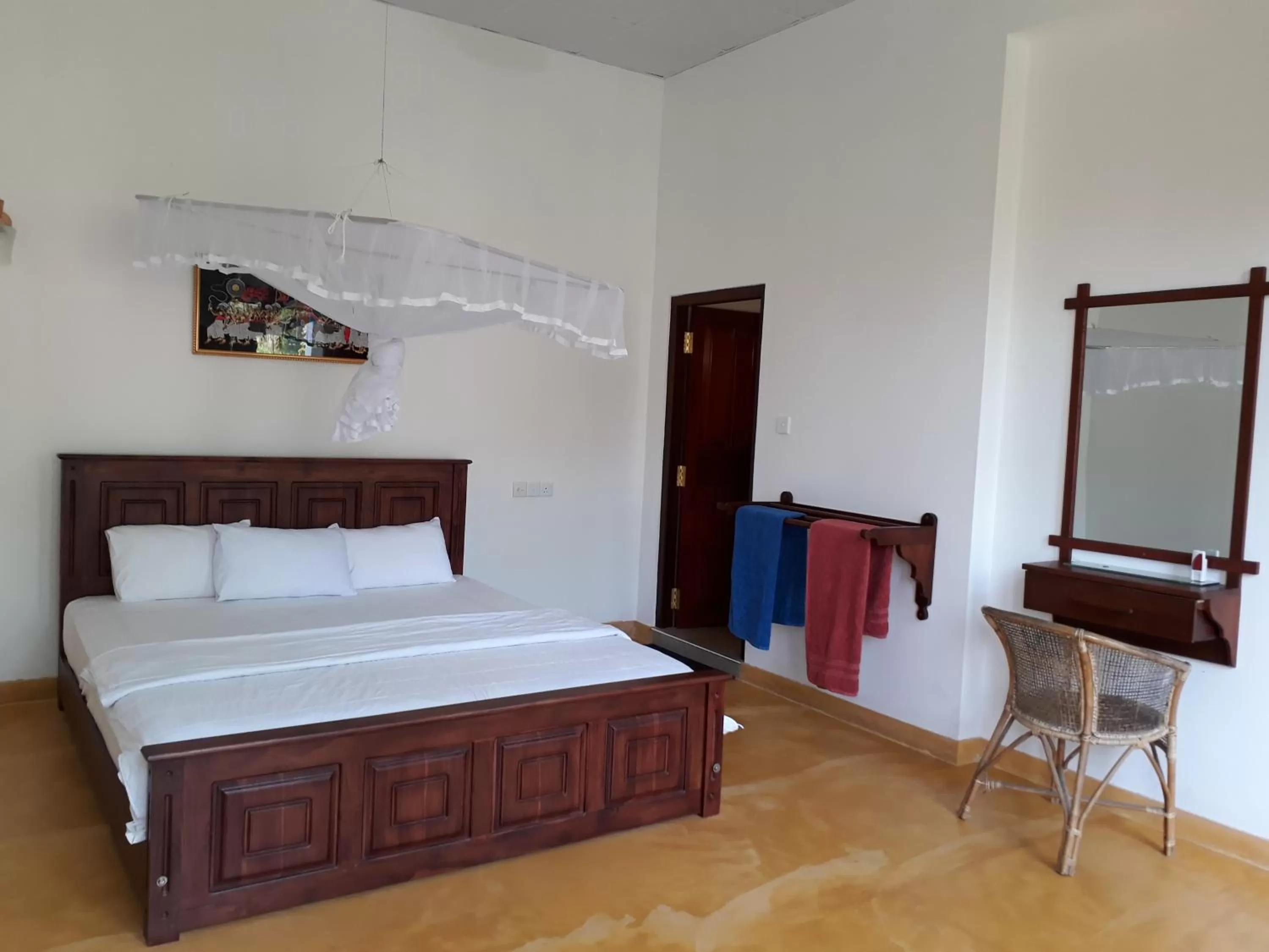 Bed in The Blue View Ella