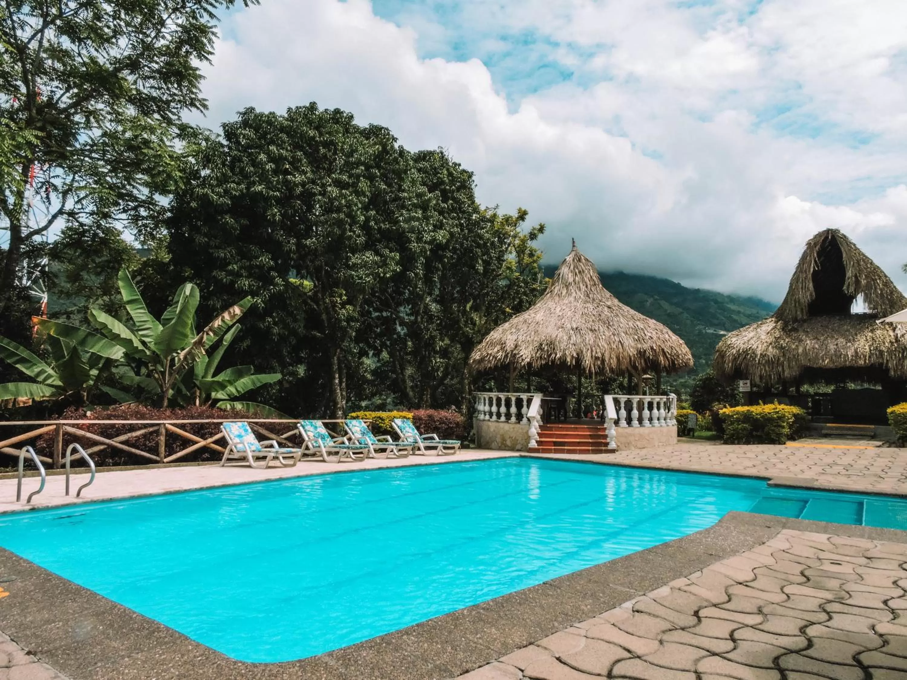 Swimming Pool in Hotel Hacienda la Bonita