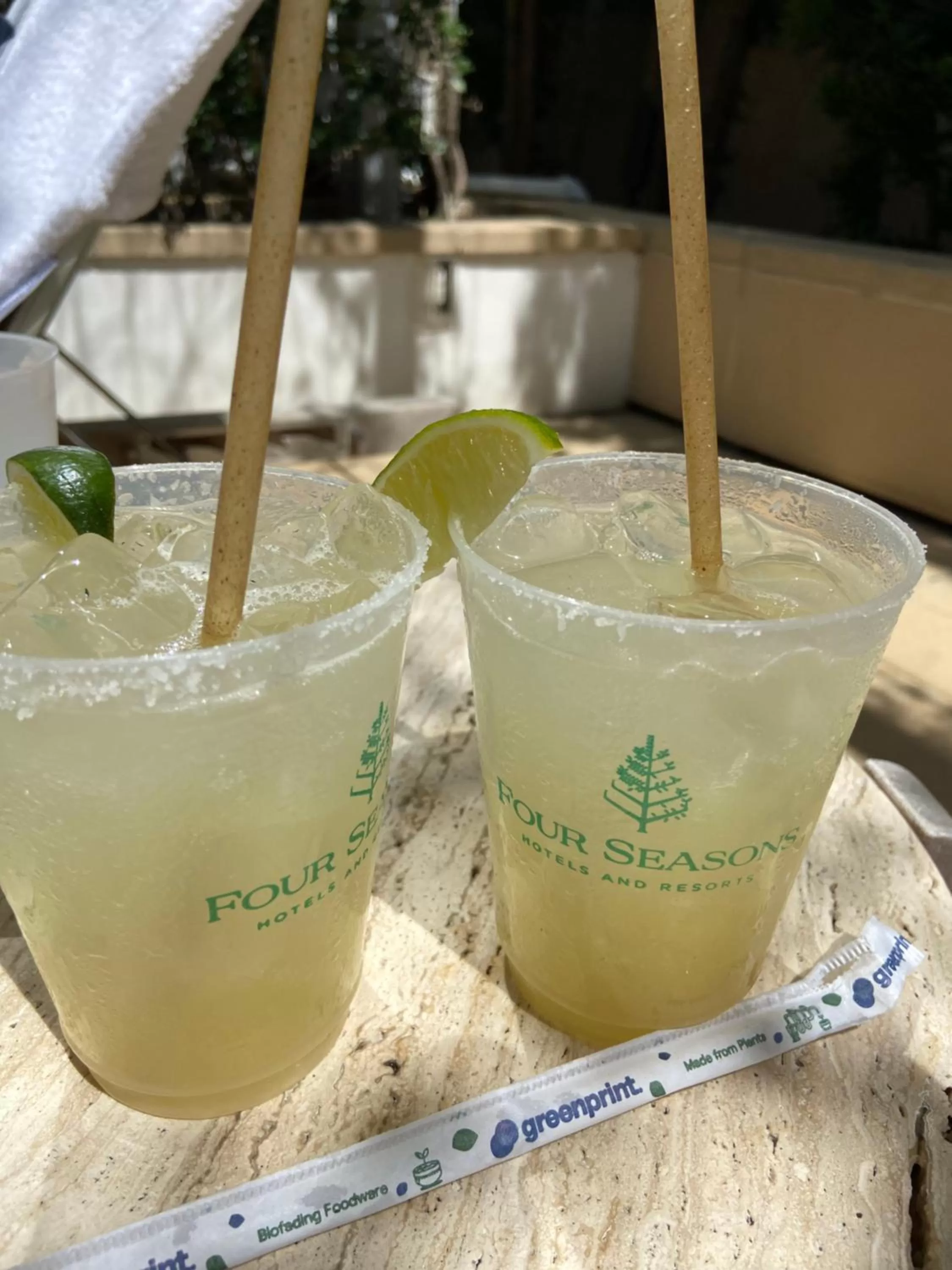 Swimming pool in Four Seasons Hotel Miami - Luxury Private Residences