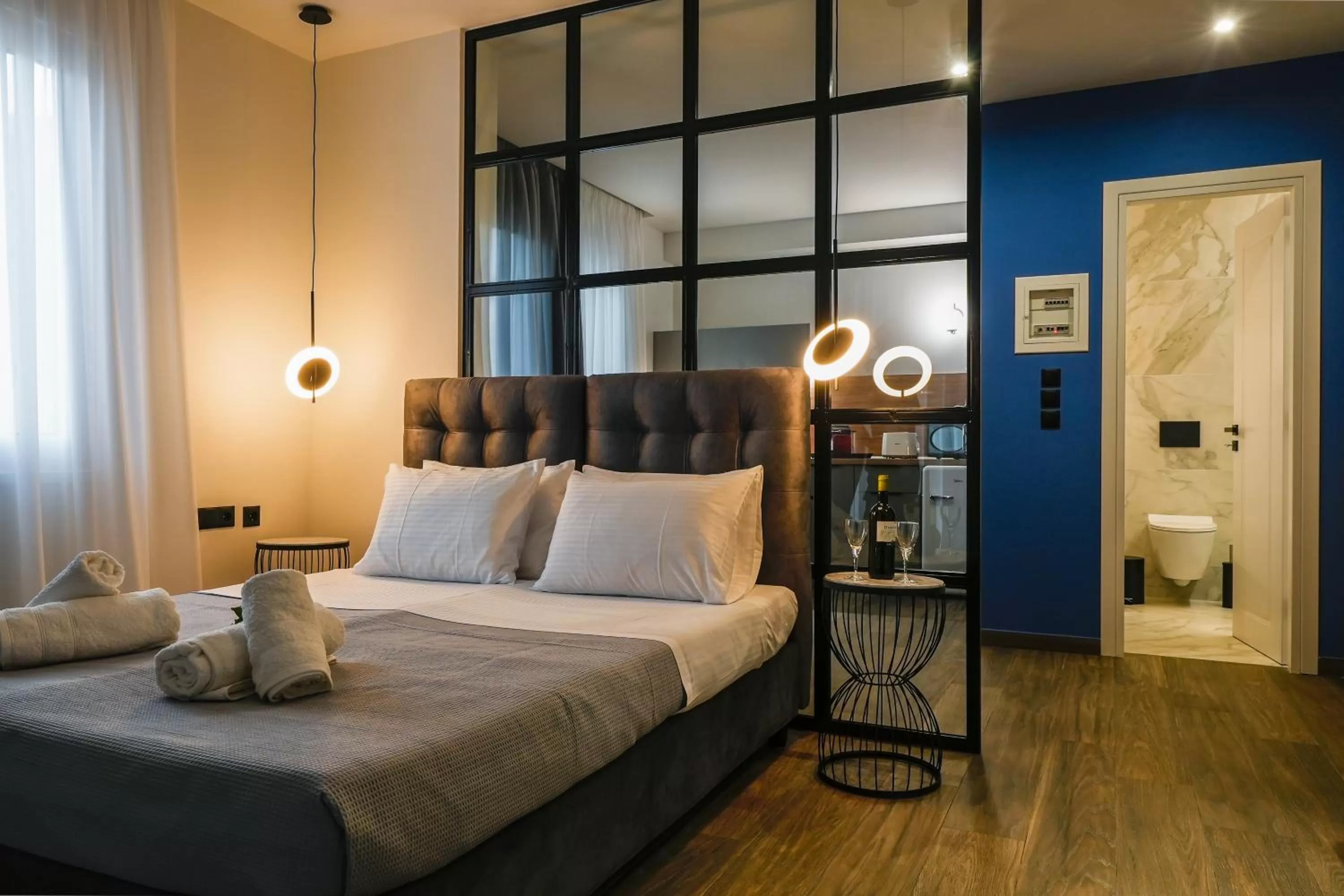 Photo of the whole room, Bed in CASA DIVINUS SUITES