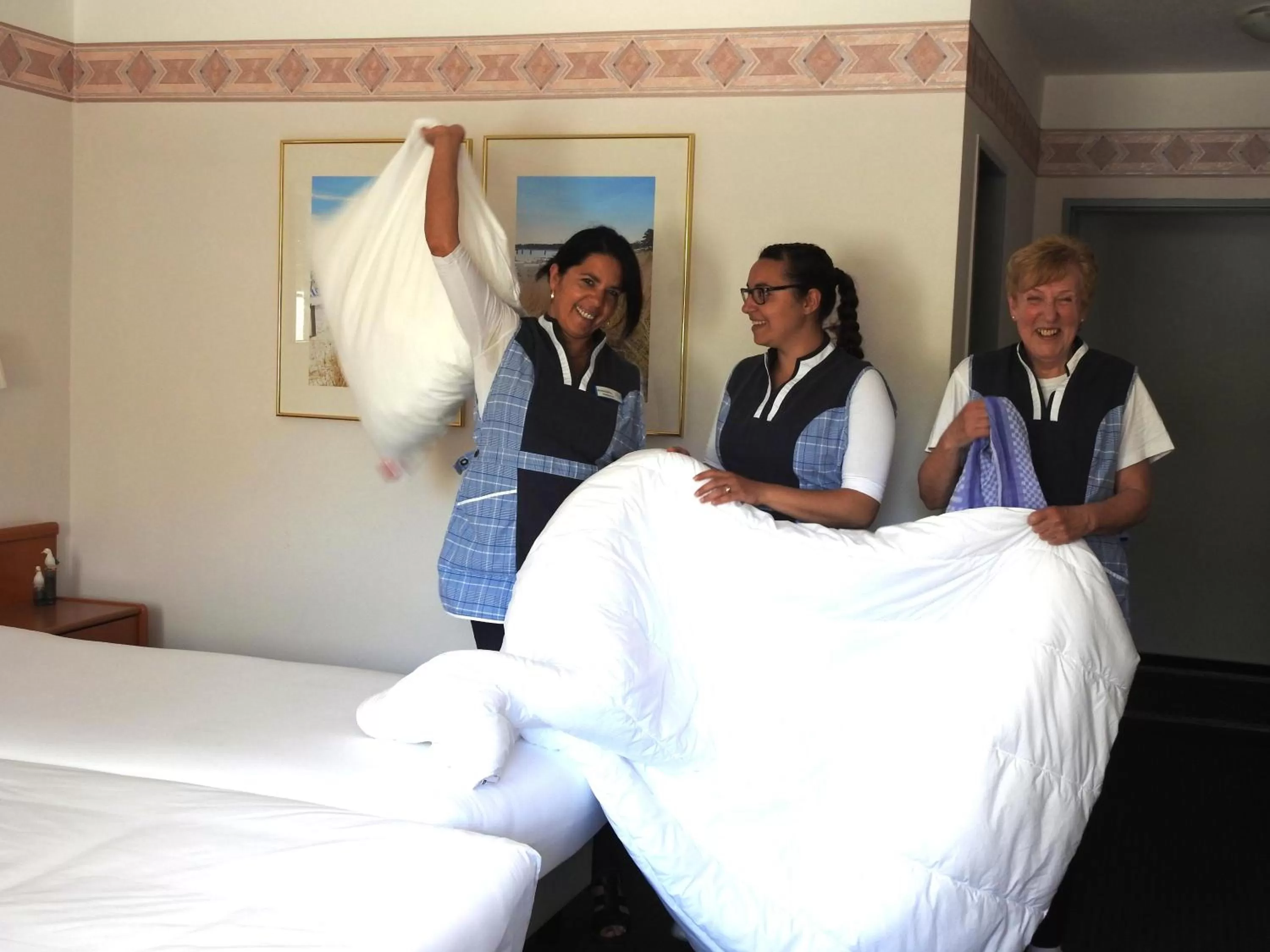 People, Bed in ankerplatz-Hotel garni