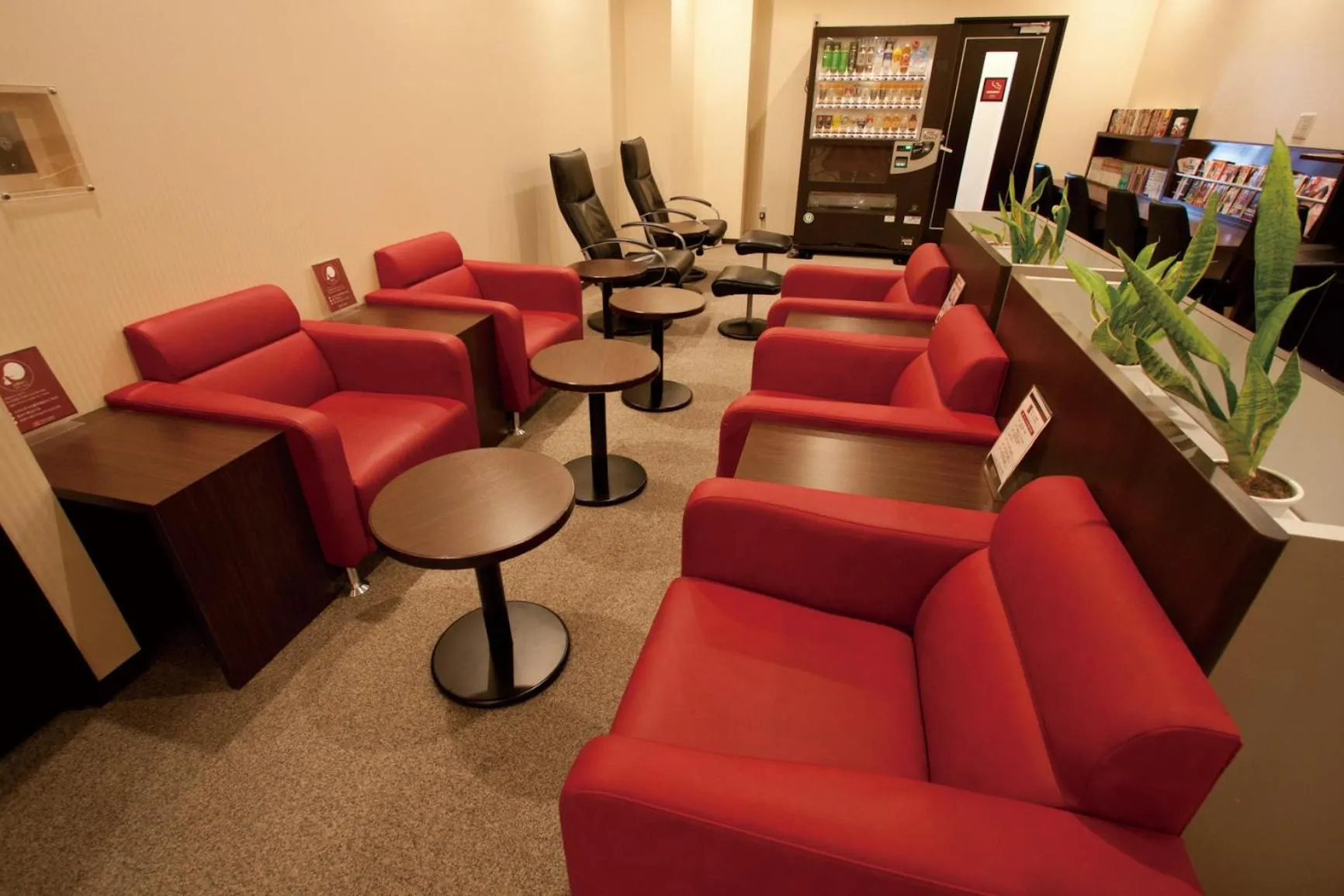 Living room in HEARTS Capsule Hotel & Spa Nakasu -Male only-