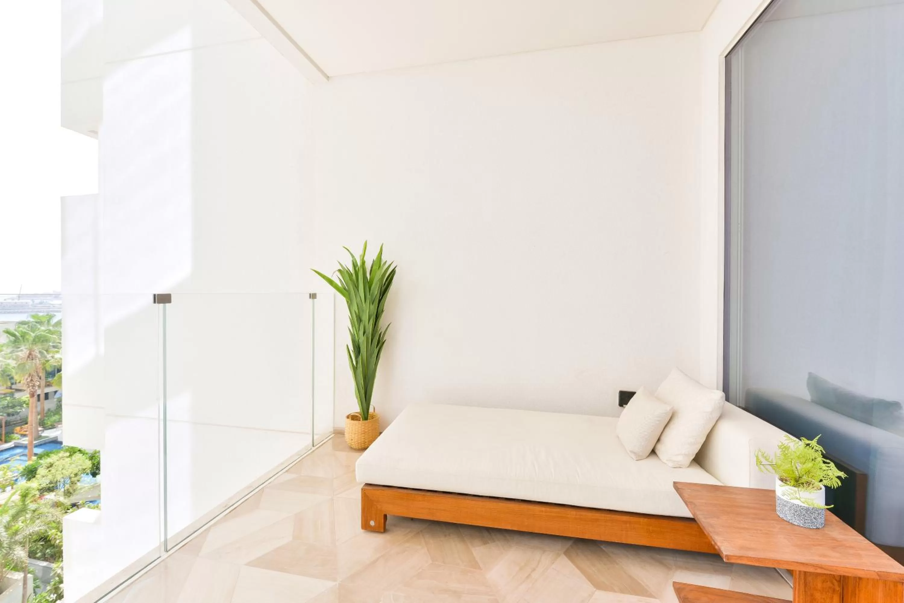 Balcony/Terrace, Seating Area in Five Palm Residences