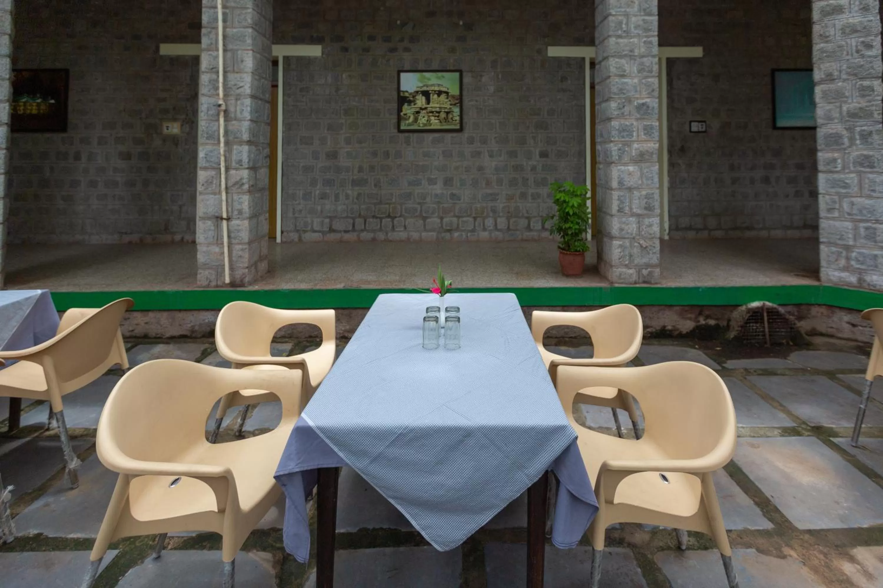 Restaurant/Places to Eat in KSTDC Hotel Mayura Bhuvaneshwari Kamalapur