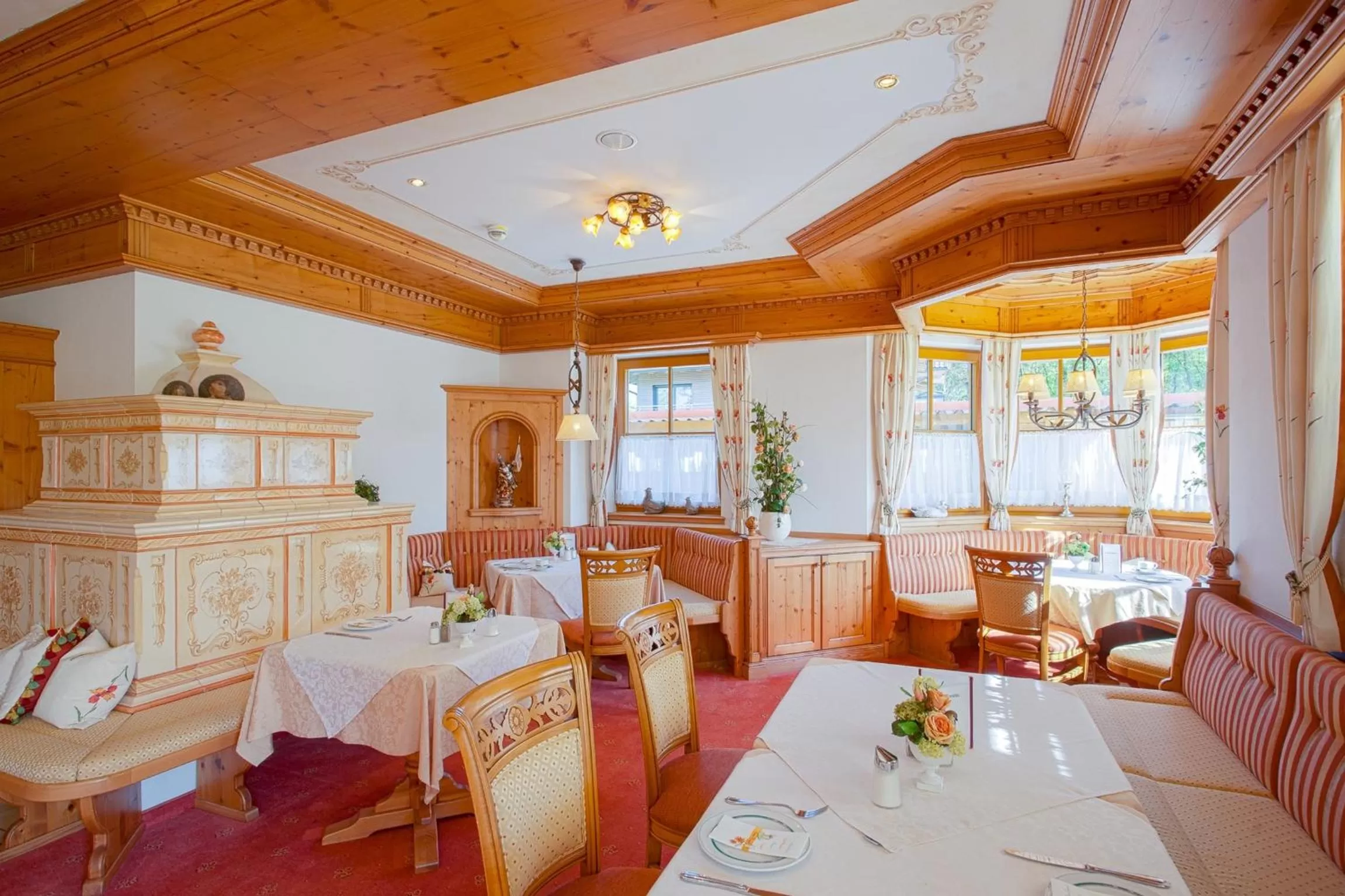 Restaurant/places to eat in Landhaus Grünau