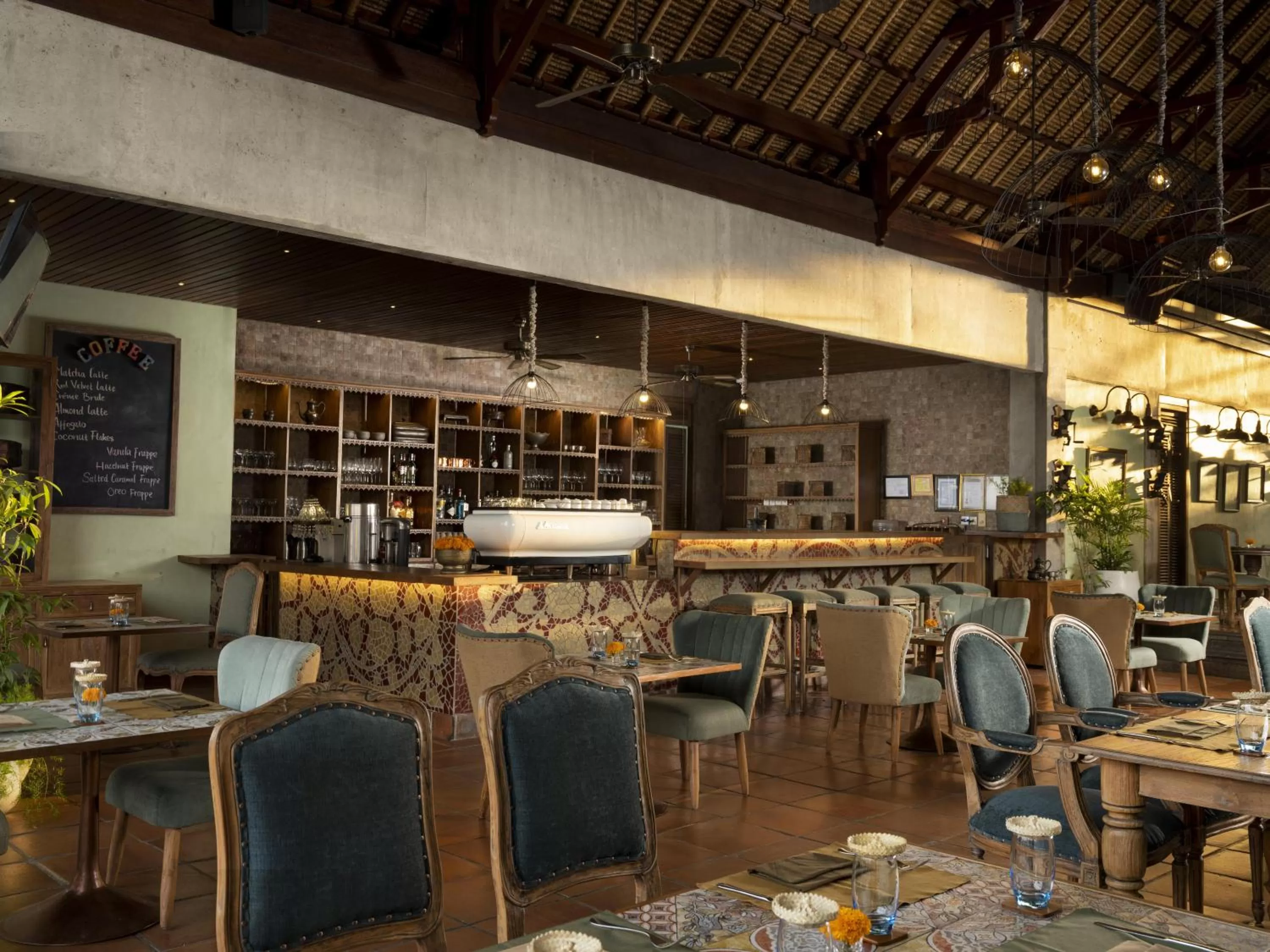 Lounge or bar in Alaya Resort Ubud