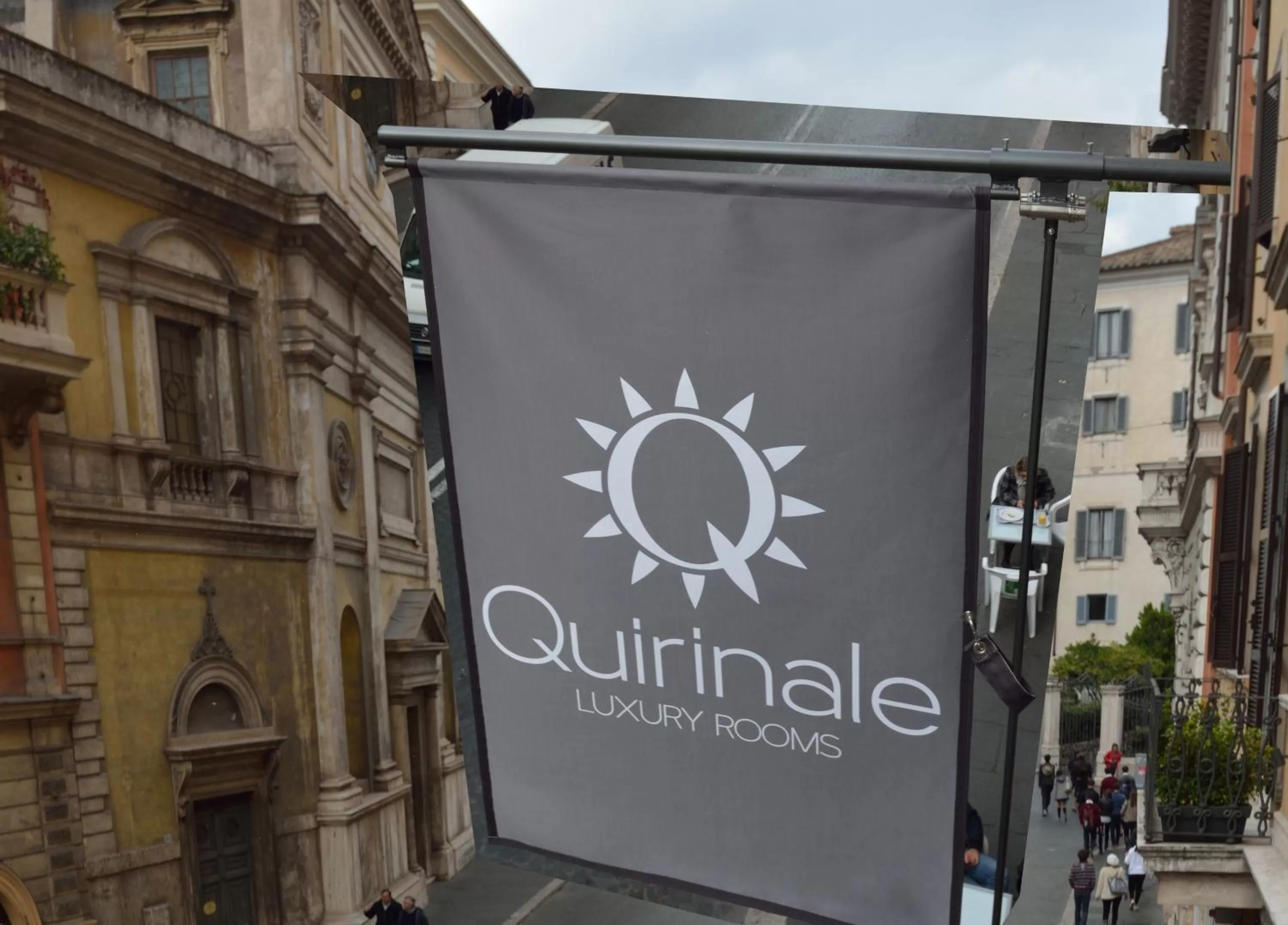 Property logo or sign in Quirinale Luxury Rooms