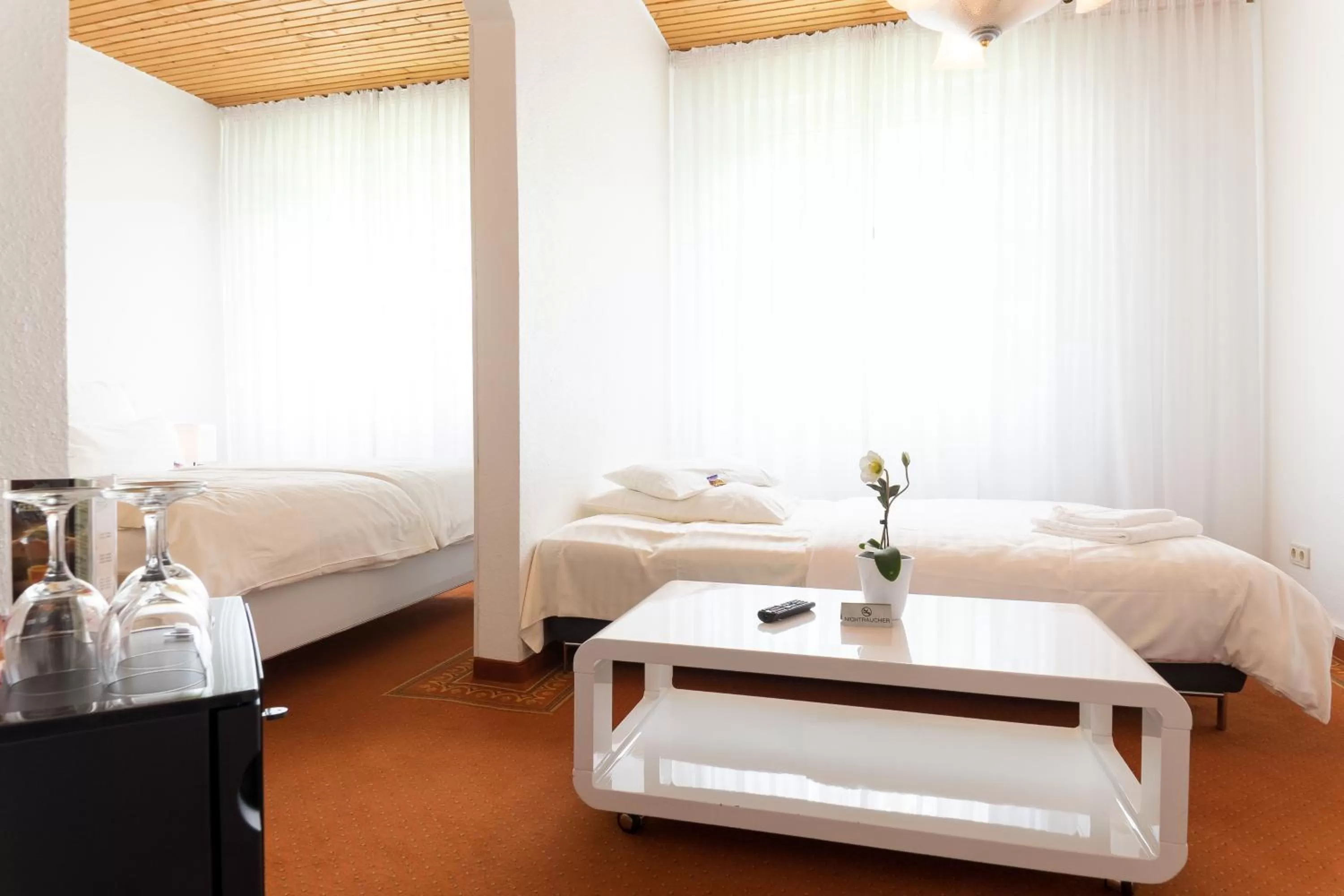 Photo of the whole room, Bed in Hotel zum Kuhhirten