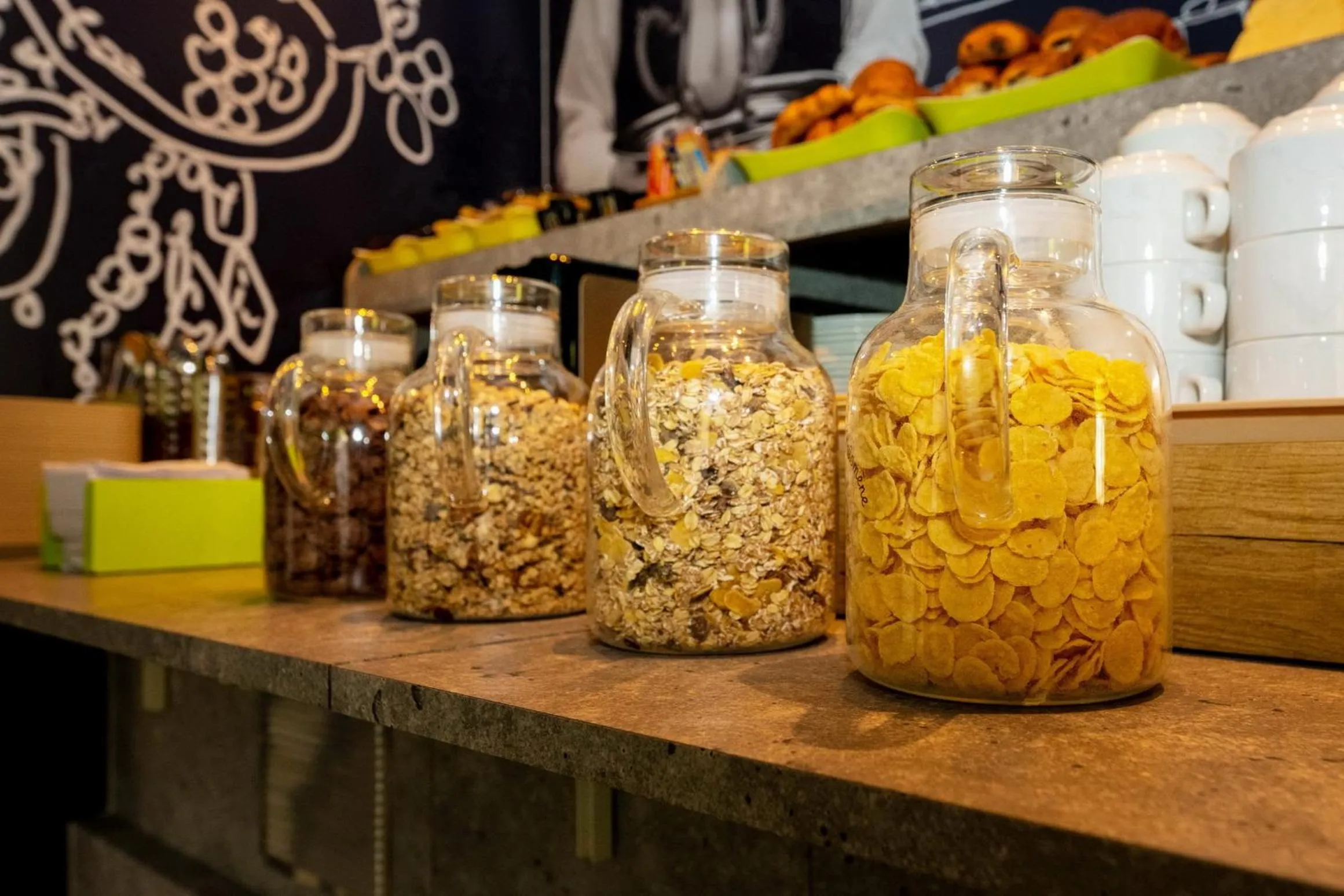 Breakfast in ibis budget Menton Bord de Mer