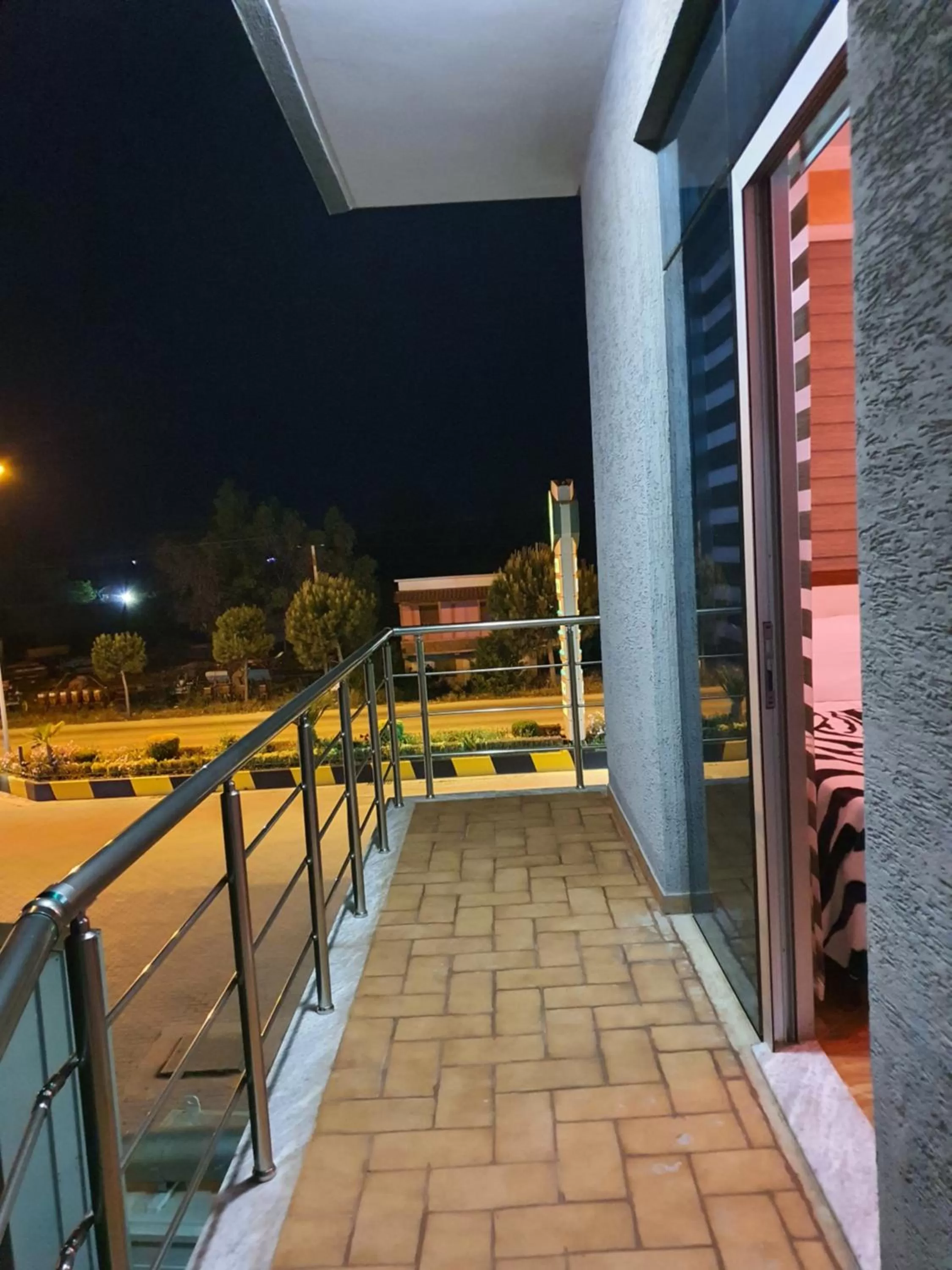 Balcony/Terrace in Kompleksi GJONI