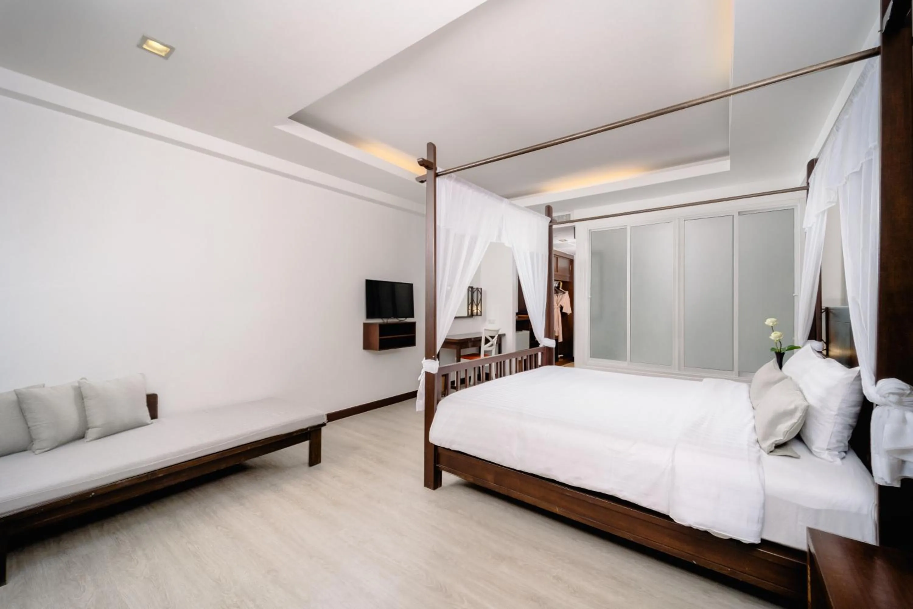 Bed in Railay Princess Resort & Spa