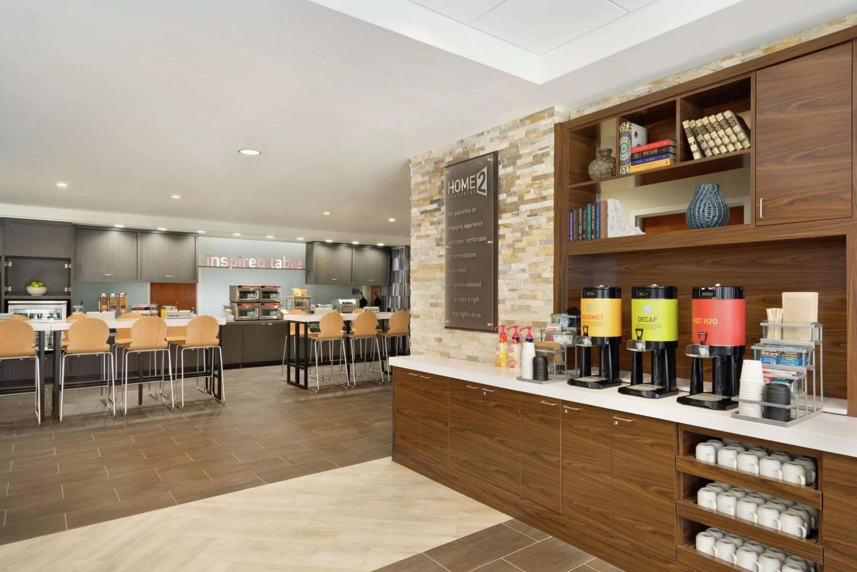 Dining area in Home2 Suites By Hilton Leavenworth Downtown