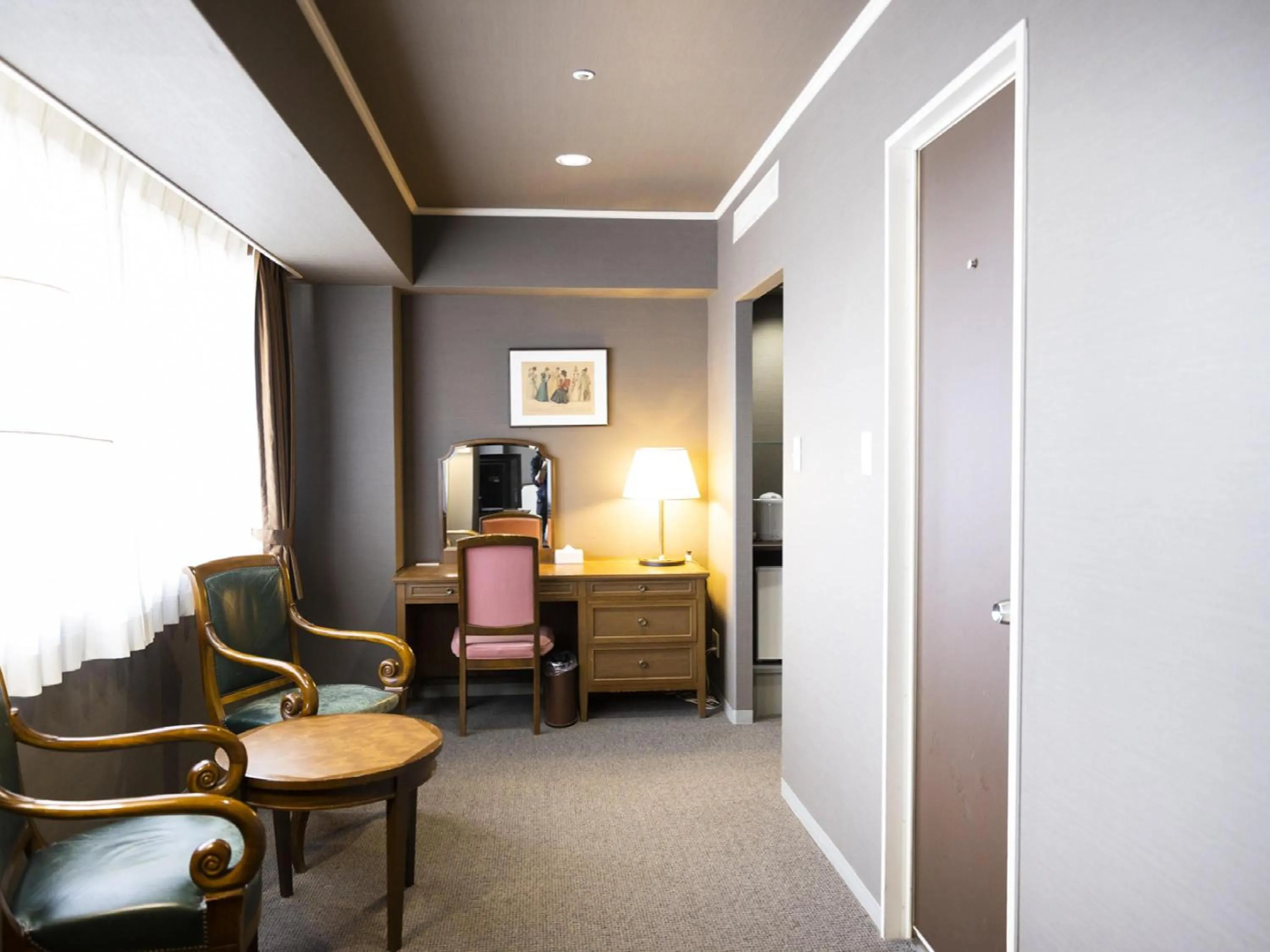 Photo of the whole room in Ariston Hotel Kobe