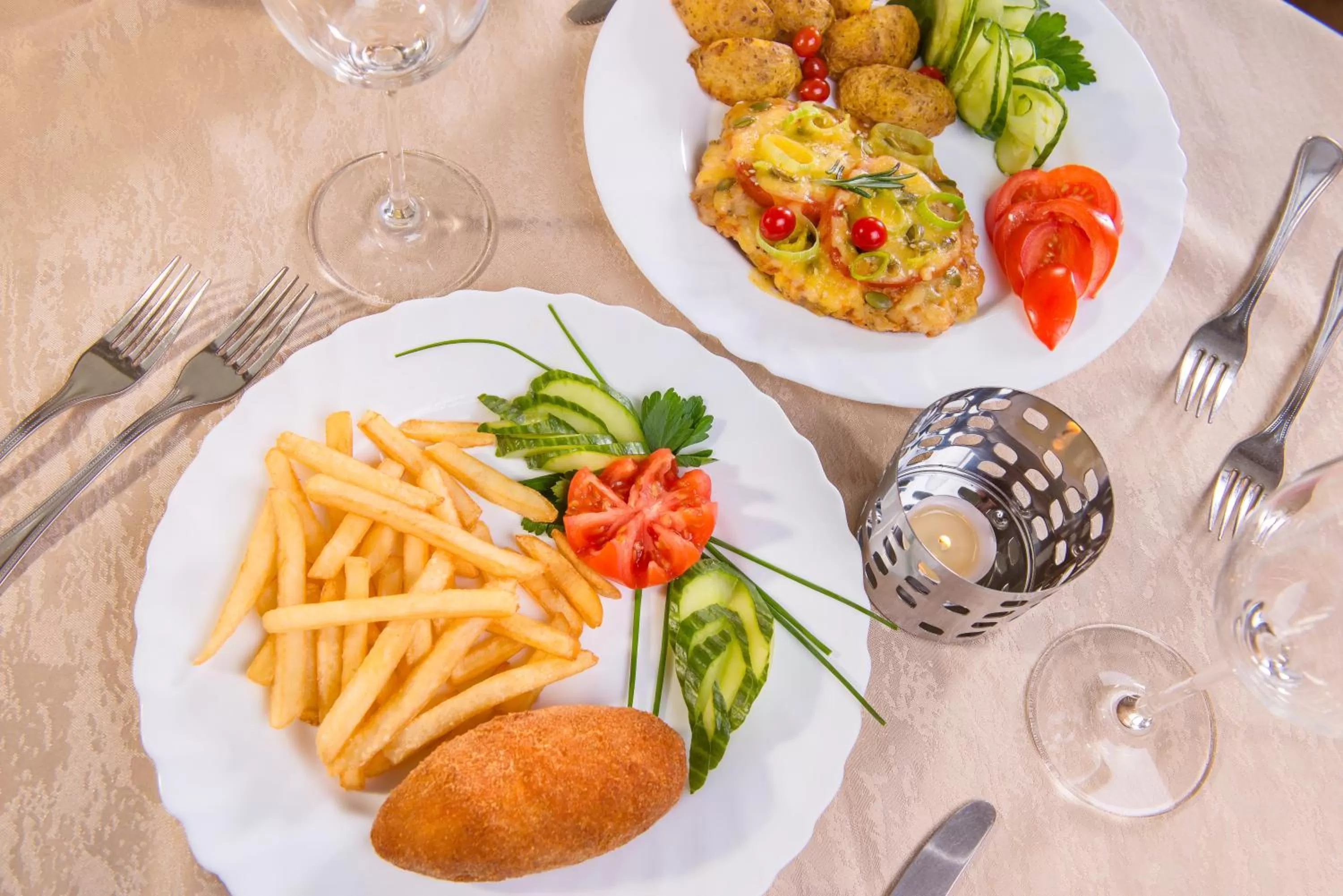 Restaurant/places to eat in Hotel Zemaites