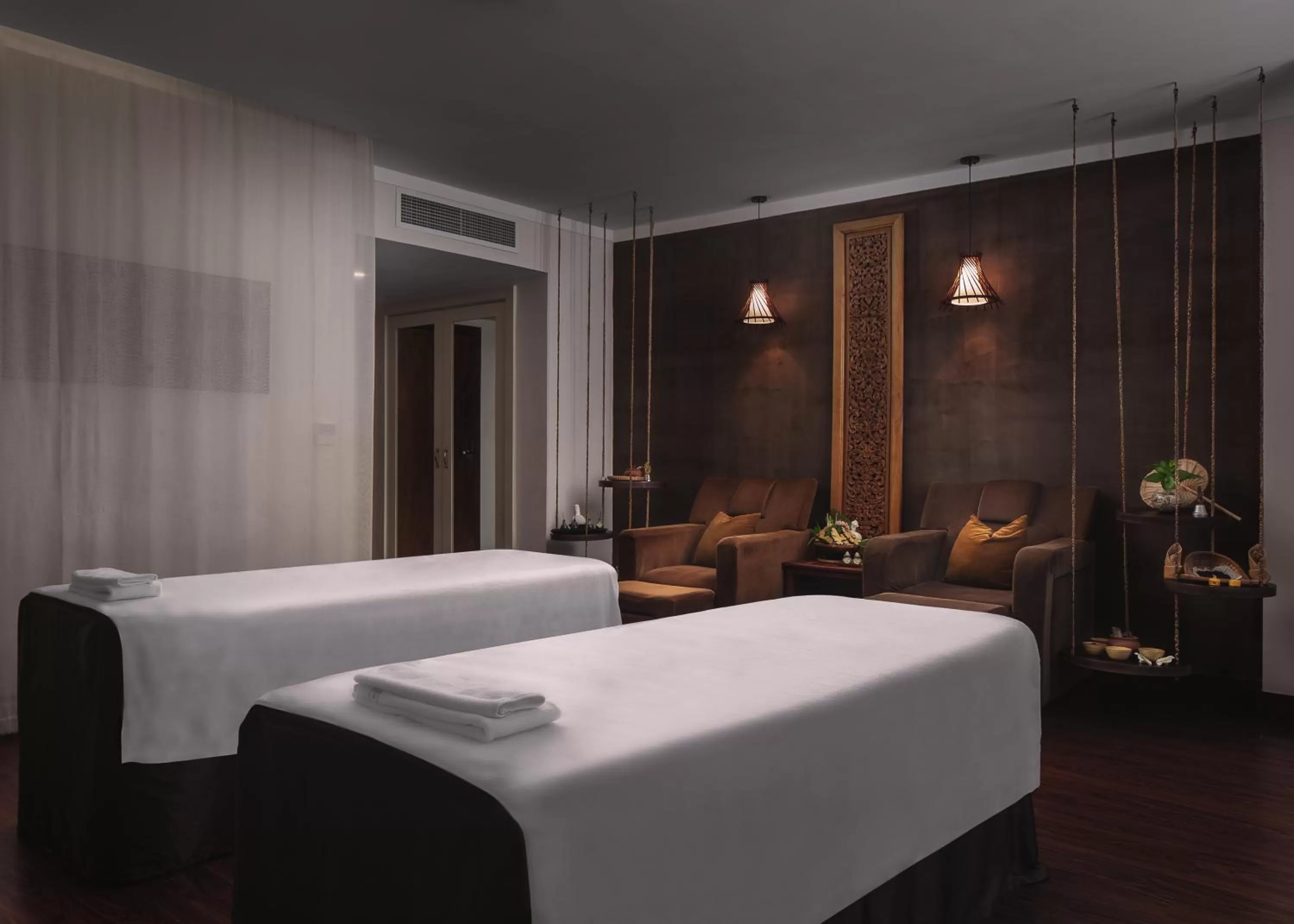 Spa and wellness centre/facilities, Bed in Palace Gate Hotel & Resort by EHM