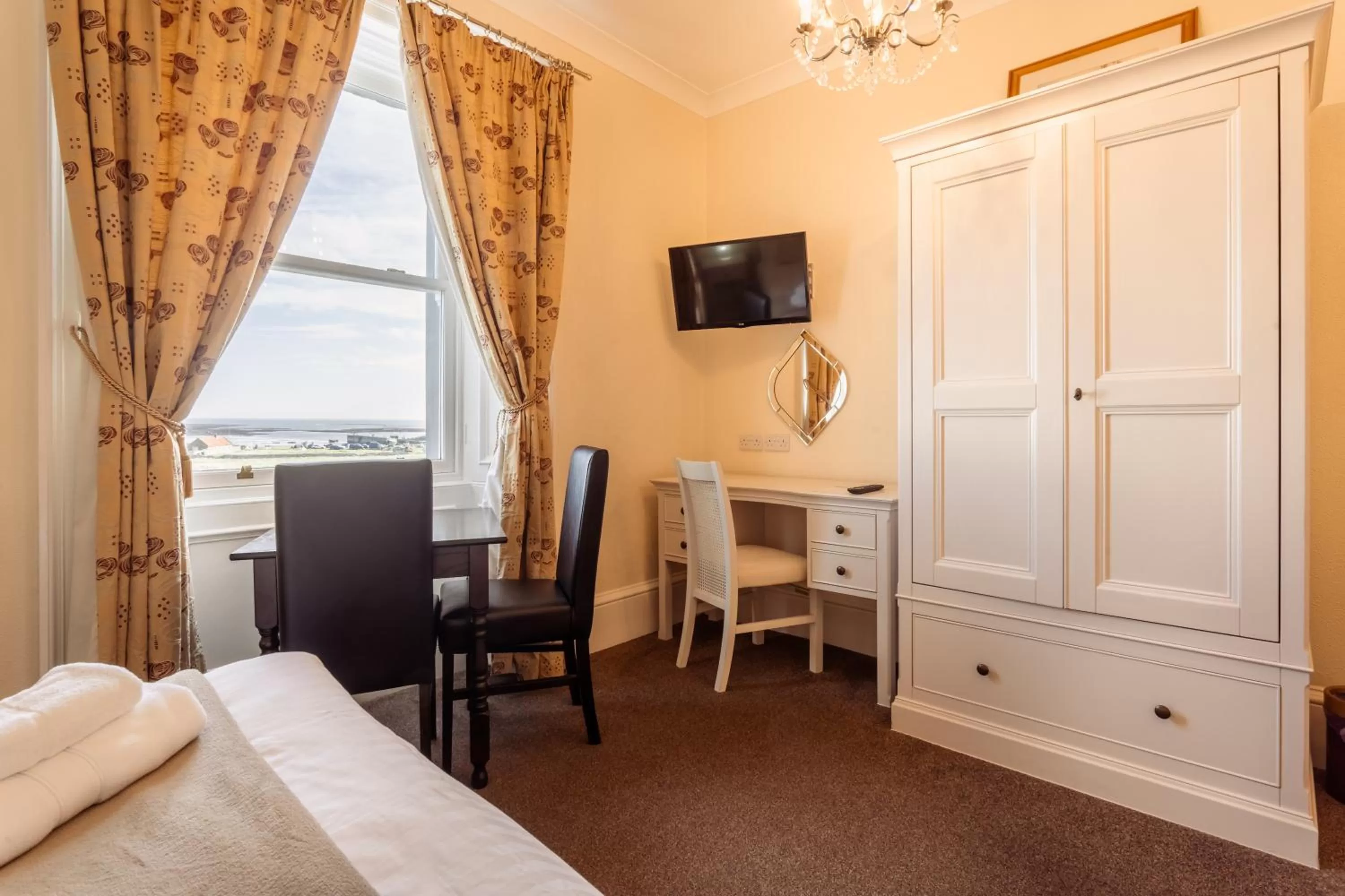 Bed in Manor House Hotel Holy Island