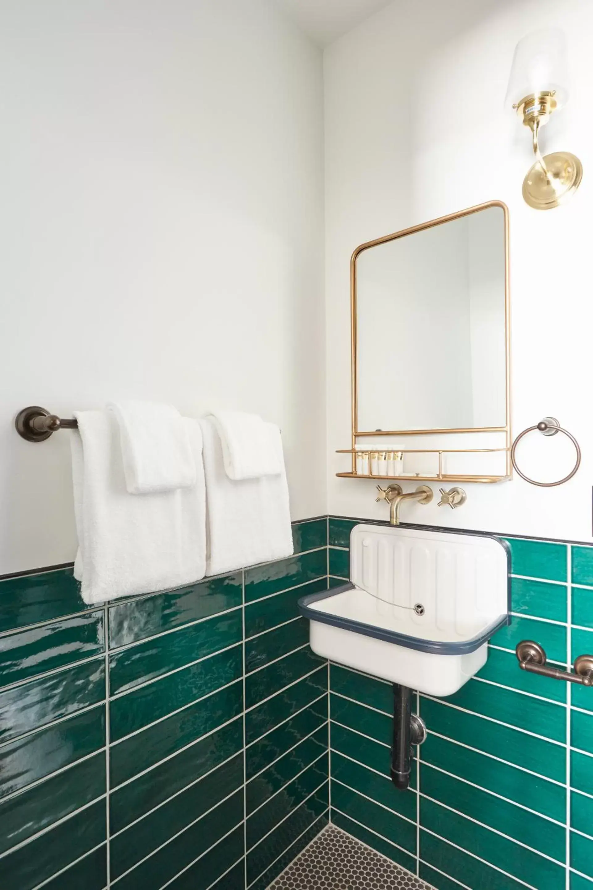 Living room, Bathroom in Sonder The Baker Living room, Bathroom in Sonder The Baker