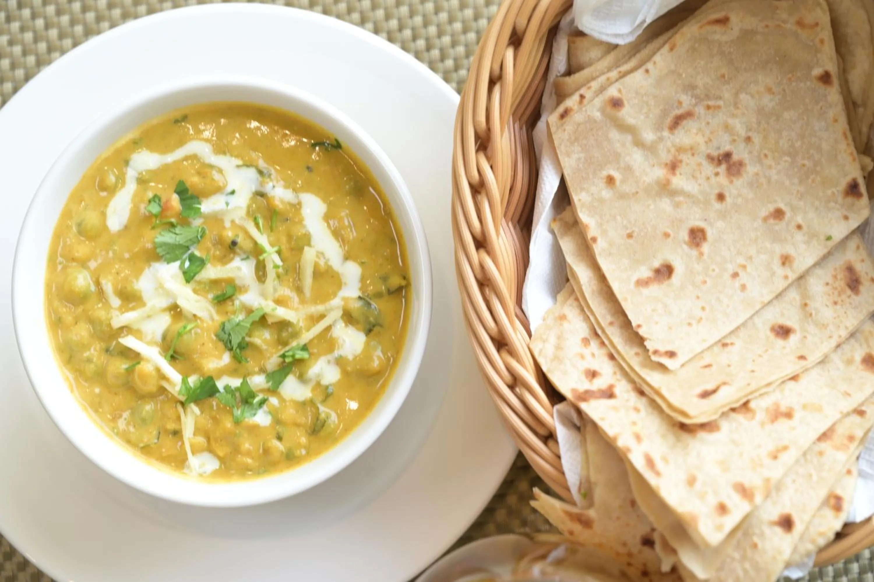 Restaurant/places to eat in Garden City Hotel Dubai