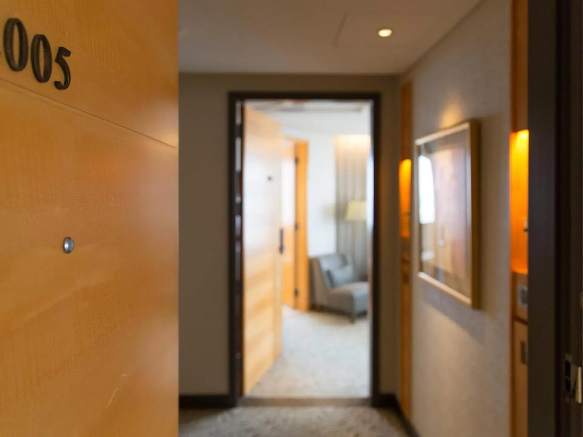 Adjacent rooms (two rooms) in Windsor Hotel Taichung Adjacent rooms (two rooms) in Windsor Hotel Taichung