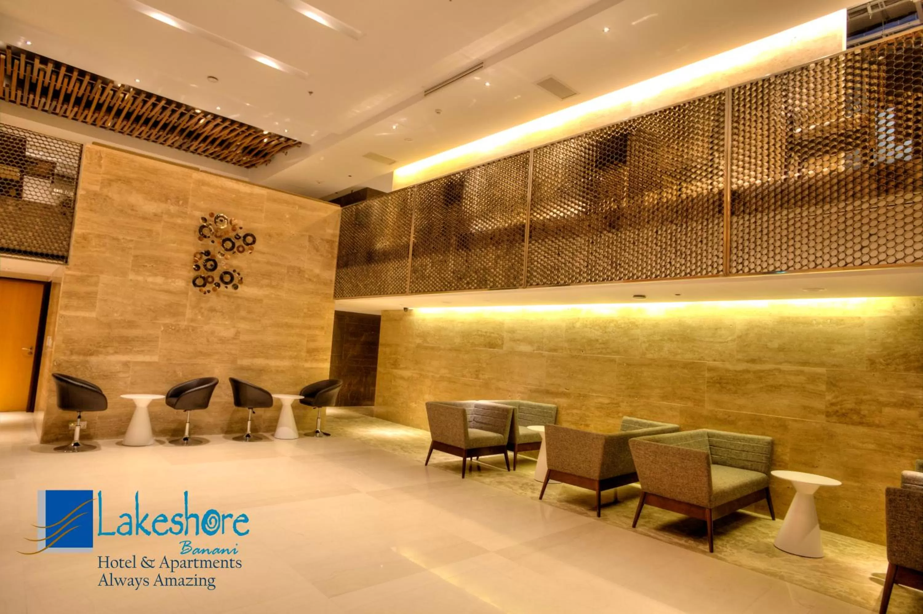 Communal lounge/ TV room in Lakeshore Banani